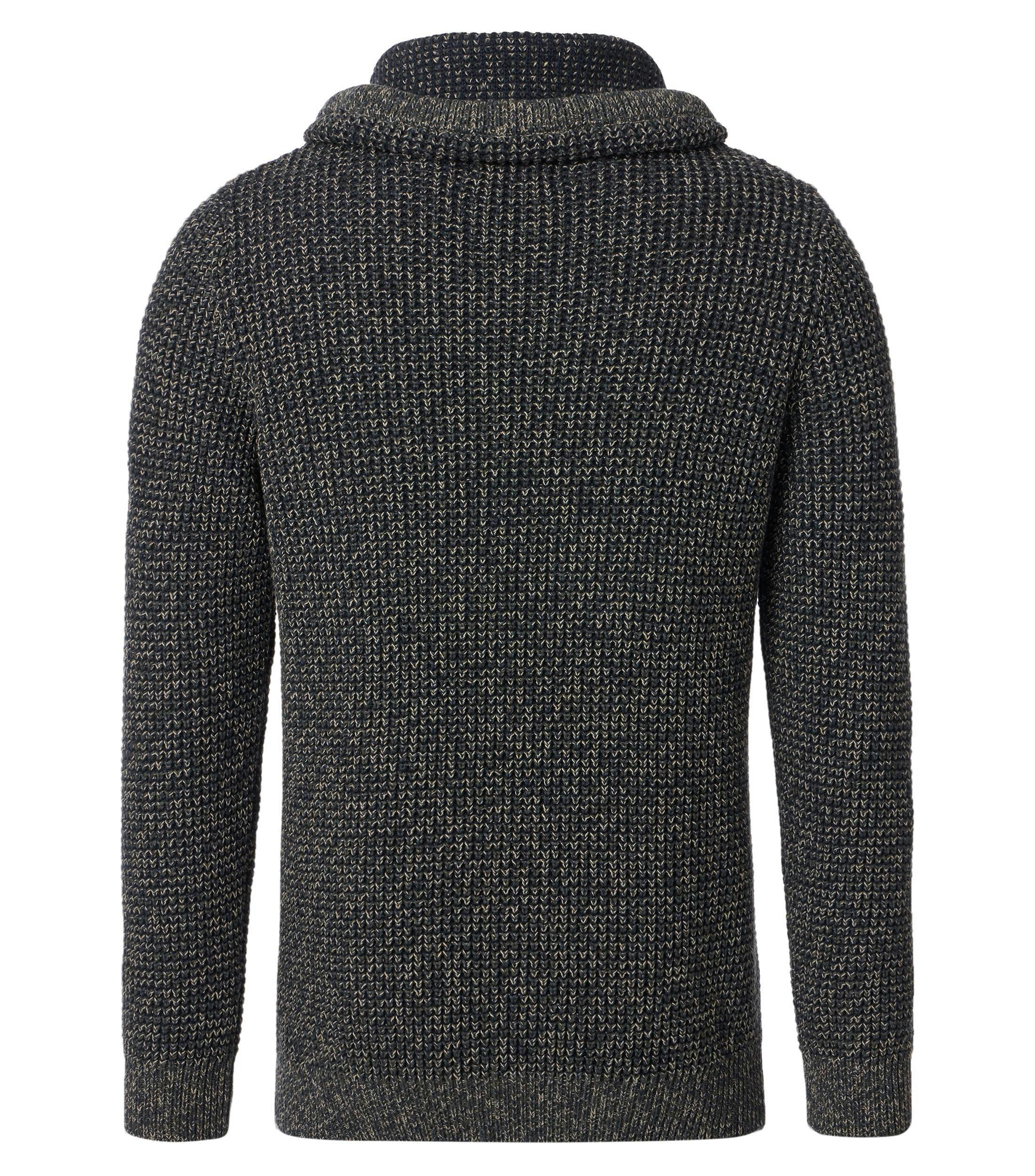 Ein Pullover im uni Muster in der Farbe mittleres Dunkelblau