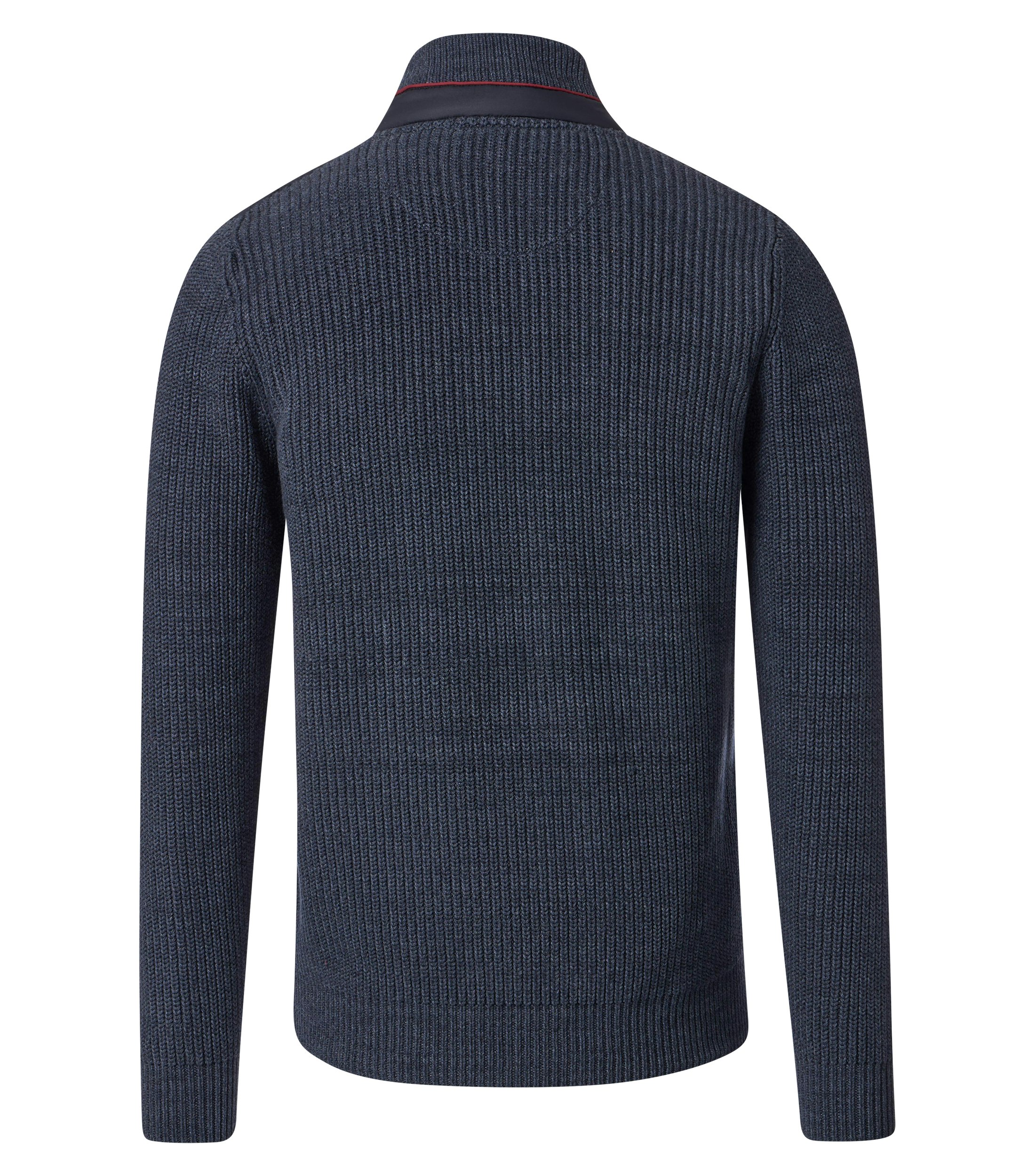 Ein Strickjacke im uni Muster in der Farbe Dunkelblau