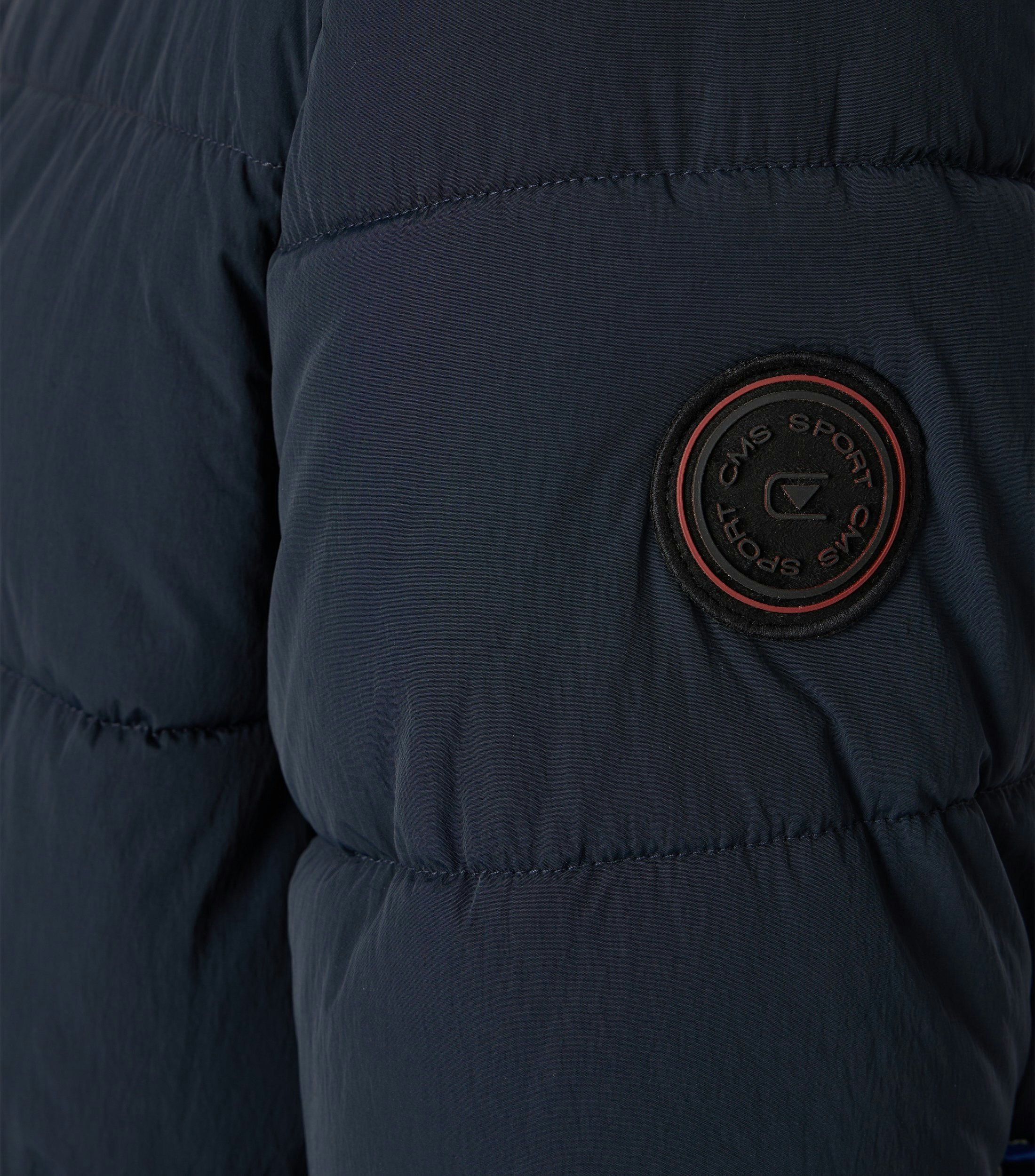 Ein Jacke im uni Muster in der Farbe Dunkelblau