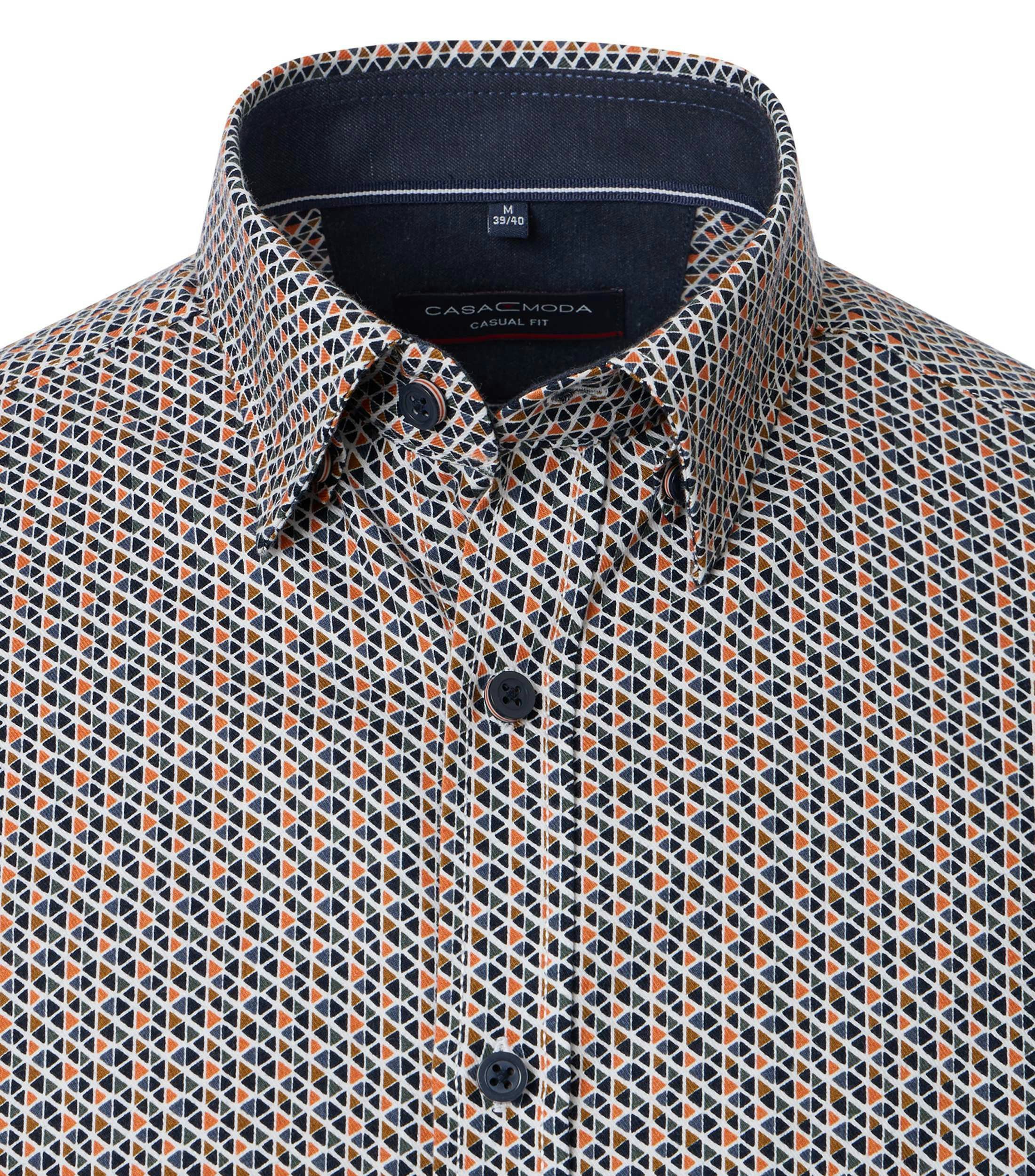Ein Freizeithemd im Print Muster in der Farbe Hellorange