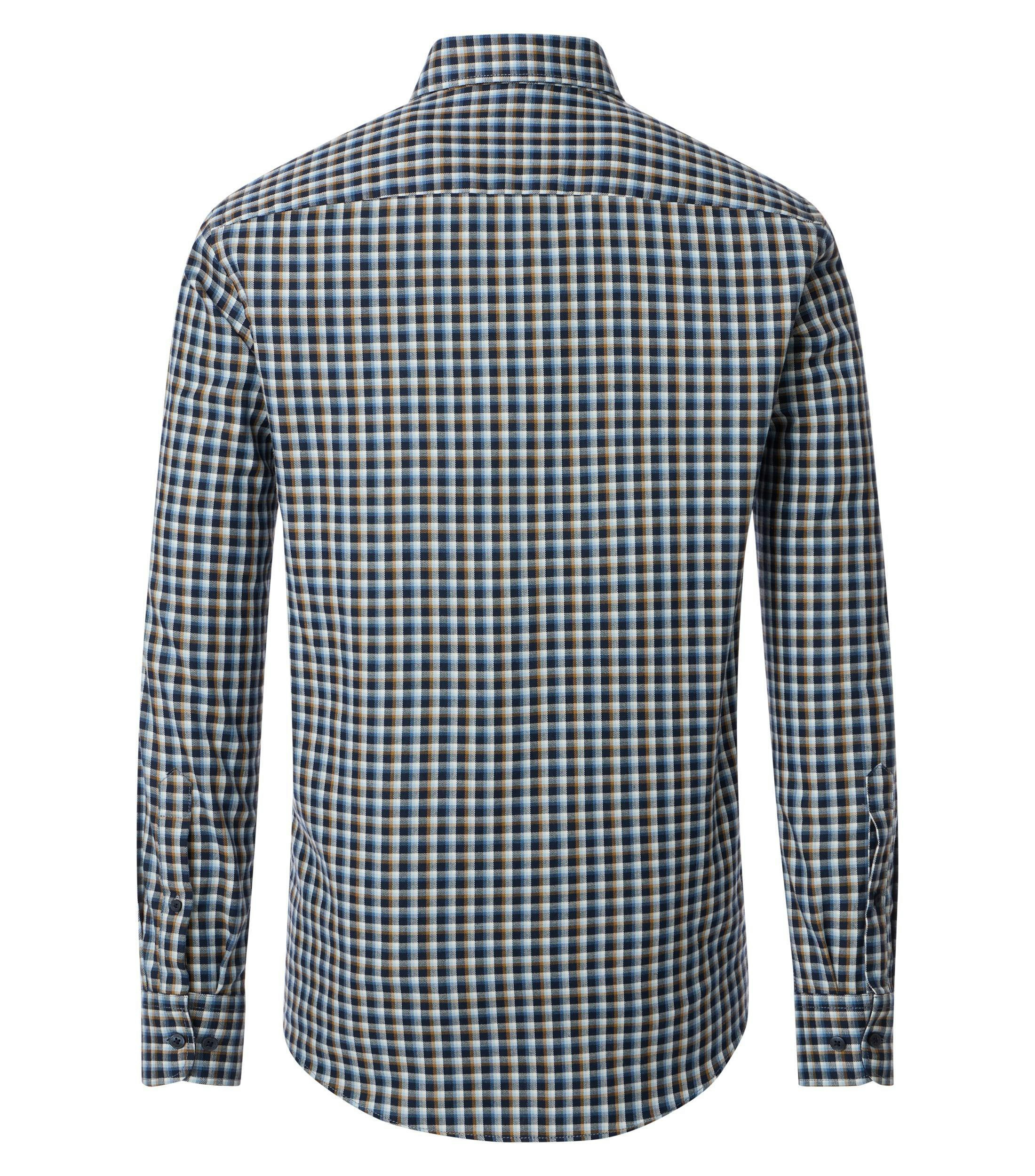 Ein Freizeithemd im kariert Muster in der Farbe Blau