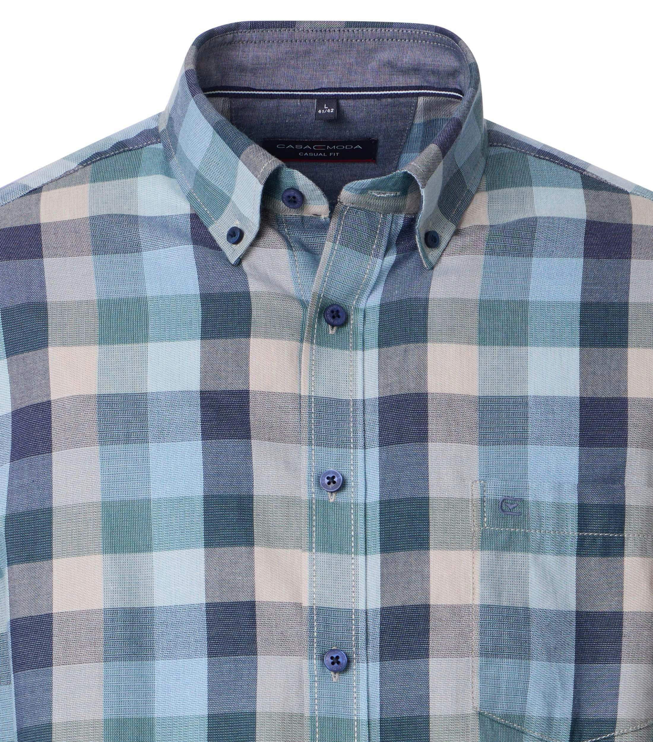 Ein Freizeithemd im kariert Muster in der Farbe dunkles Türkis
