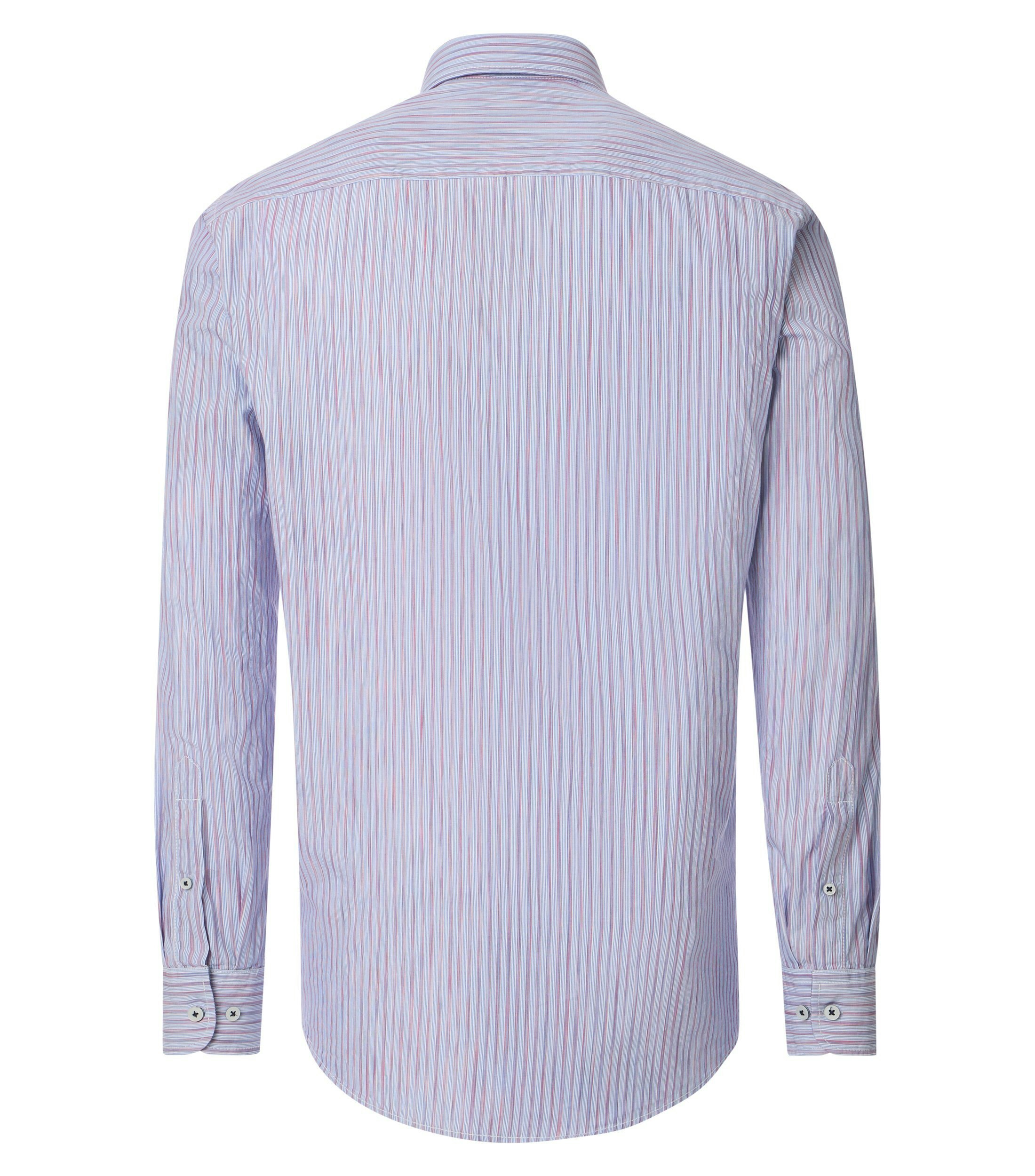 Ein Freizeithemd im gestreift Muster in der Farbe Hellblau