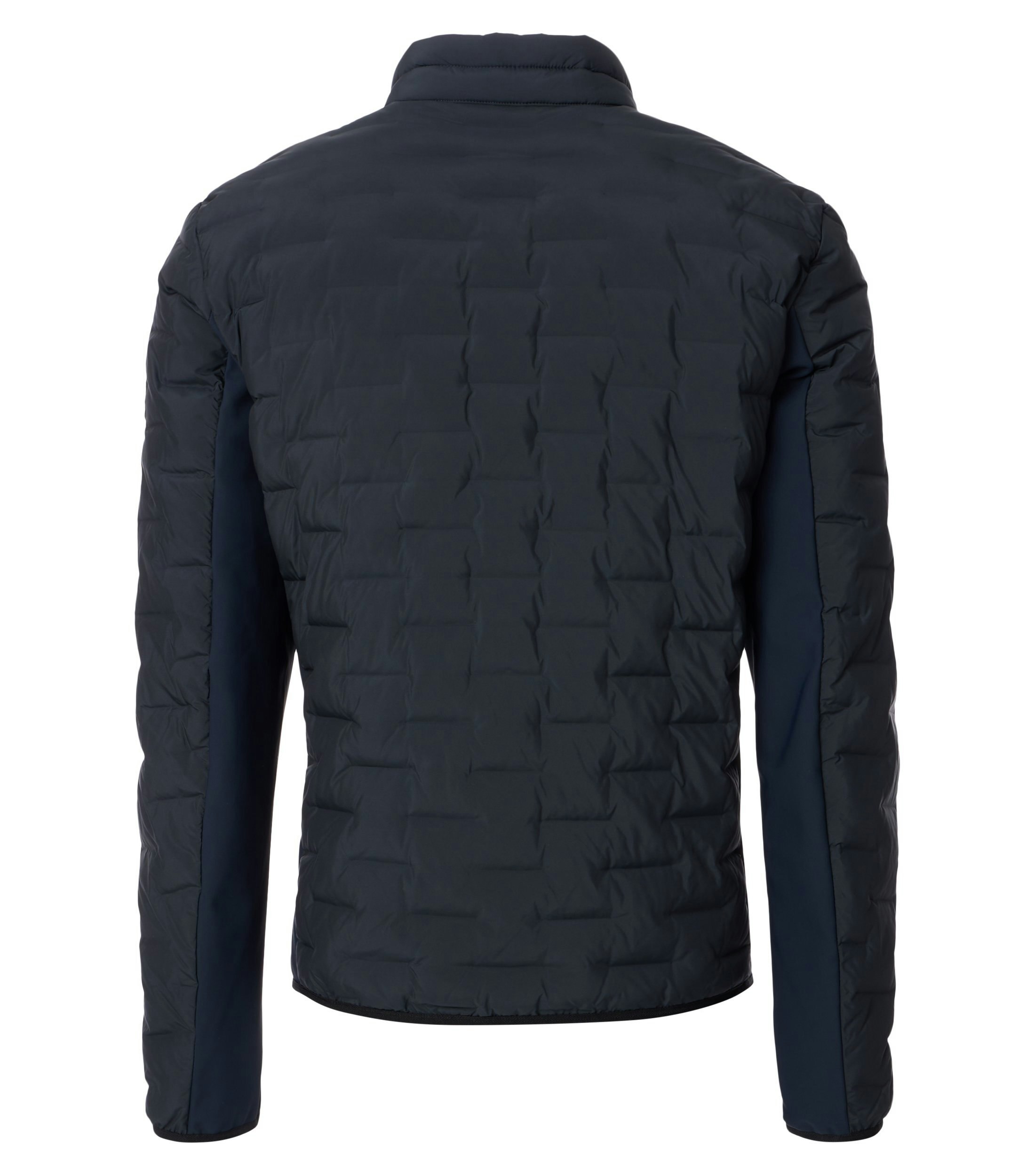 Das Model trägt eine Jacke im uni Muster in der Farbe Dunkelblau