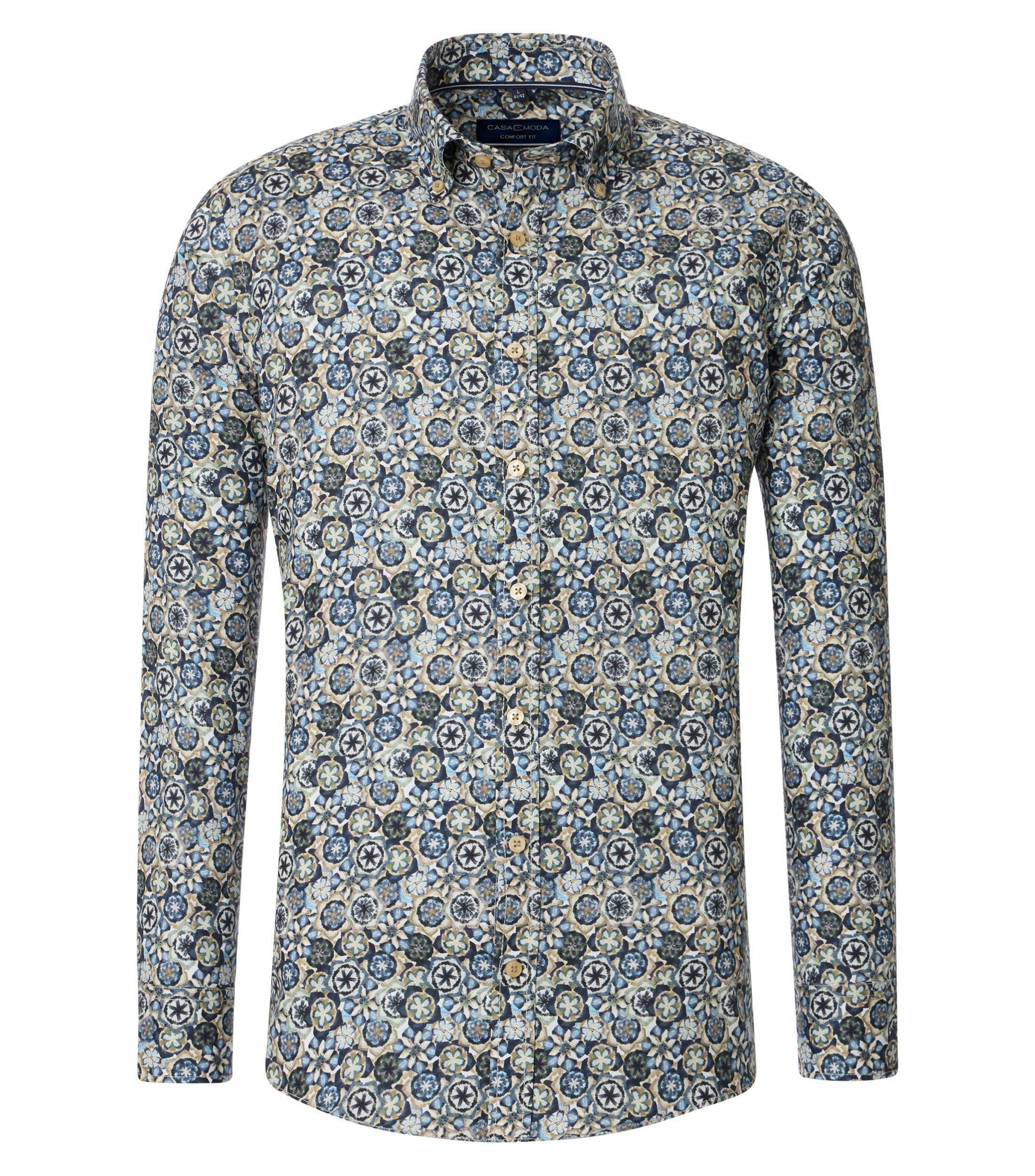 Ein Freizeithemd im Print Muster in der Farbe Blau