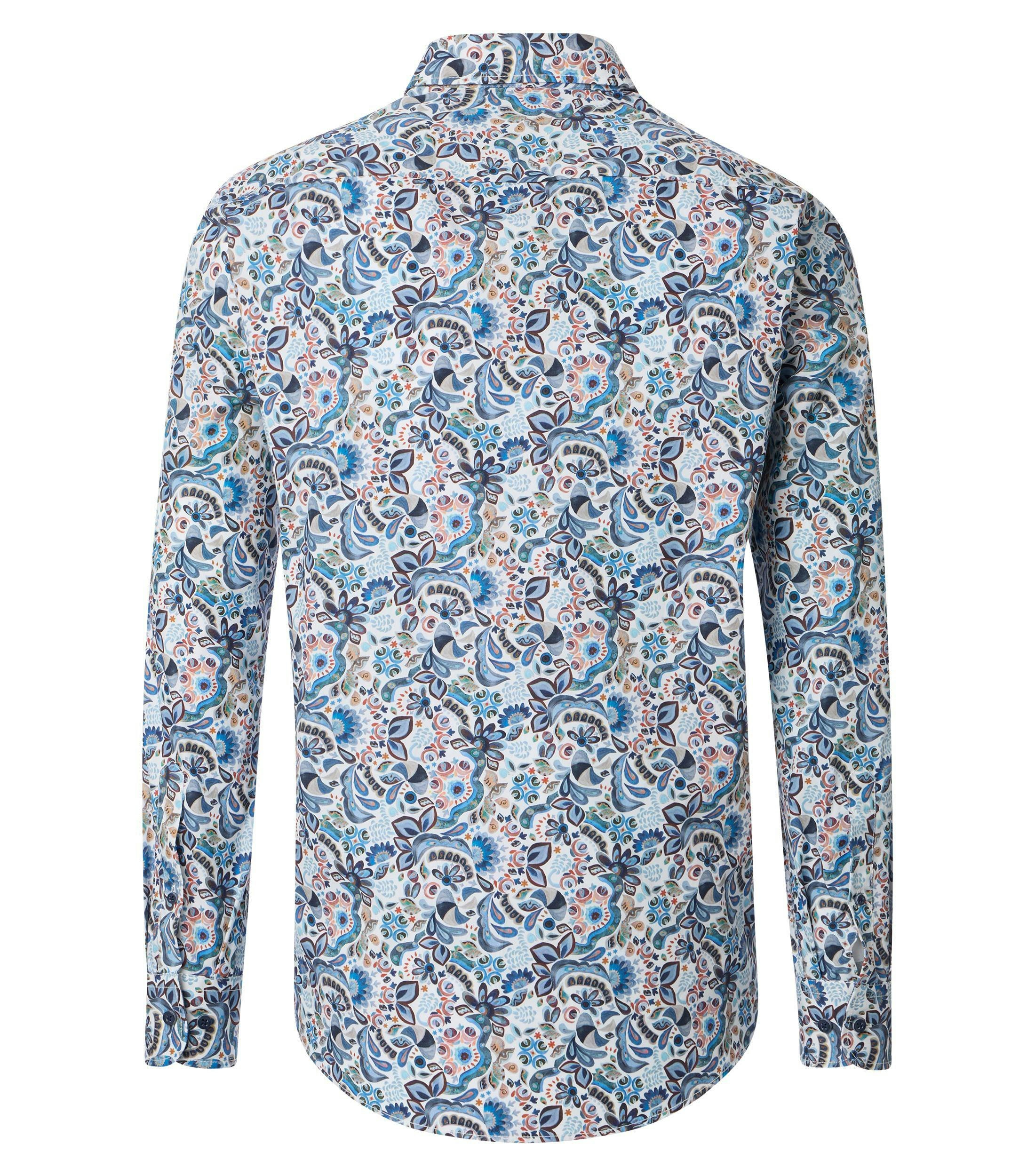 Ein Freizeithemd im Print Muster in der Farbe Blau