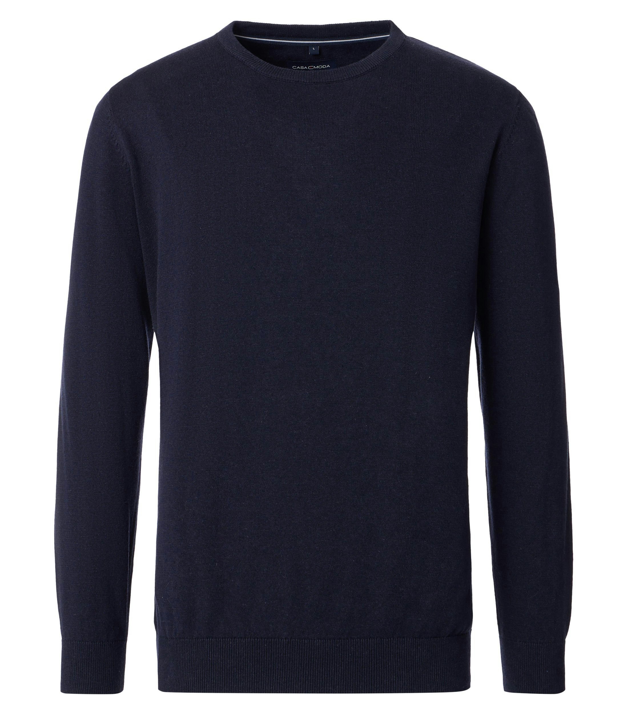 Ein Pullover im uni Muster in der Farbe Dunkelblau