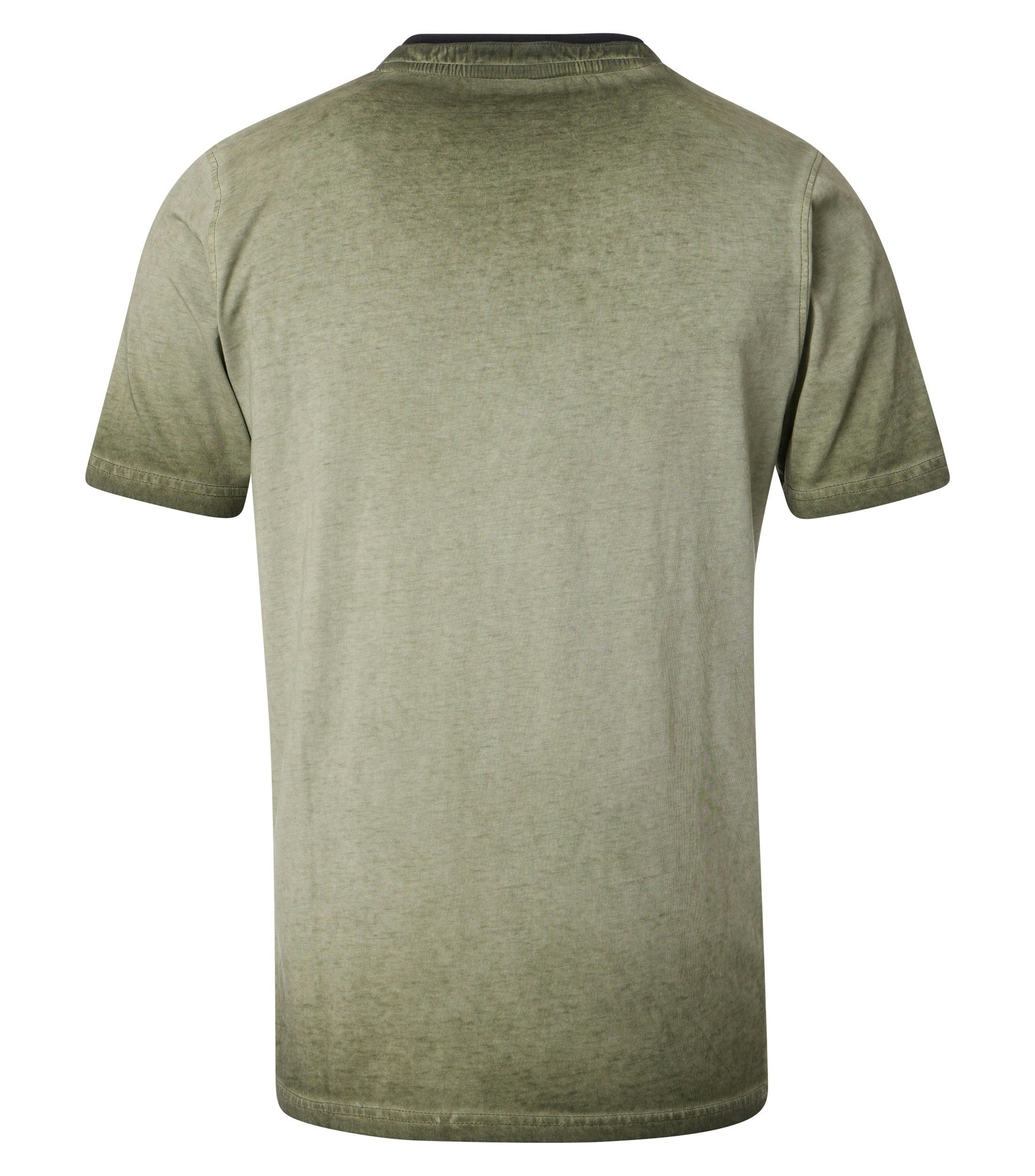 Ein T-Shirt im uni Muster in der Farbe Grün