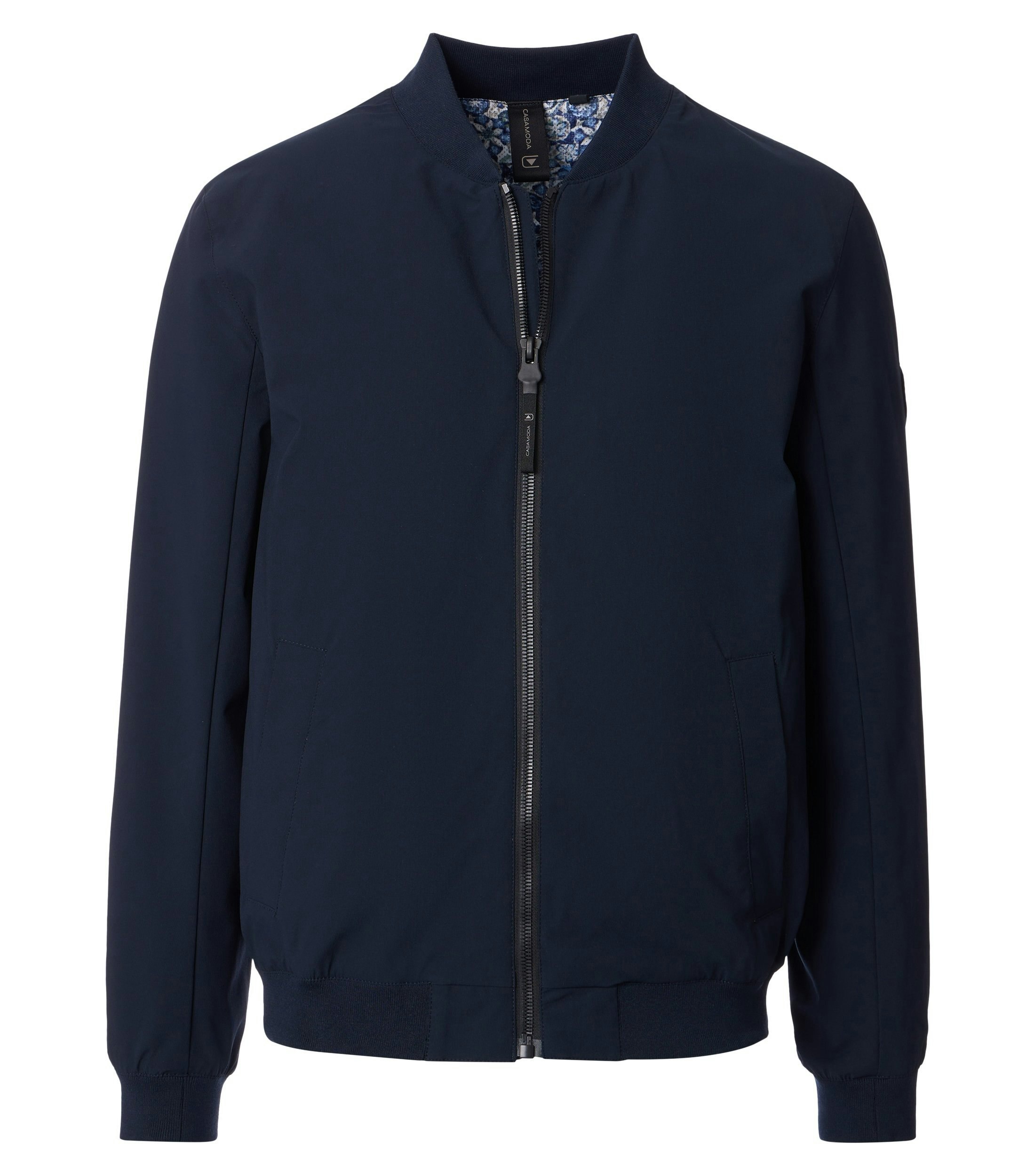 Ein Jacke im uni Muster in der Farbe Blau