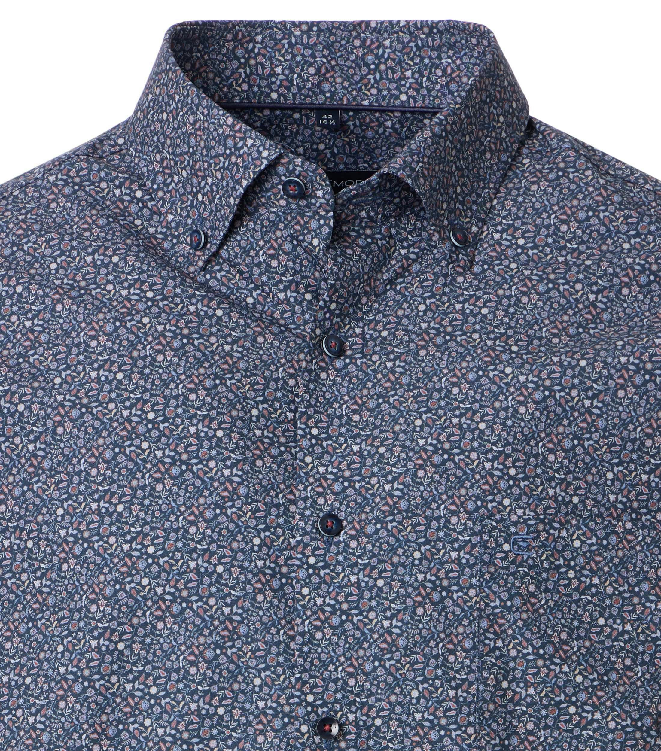 Ein Businesshemd im Print Muster in der Farbe Blau