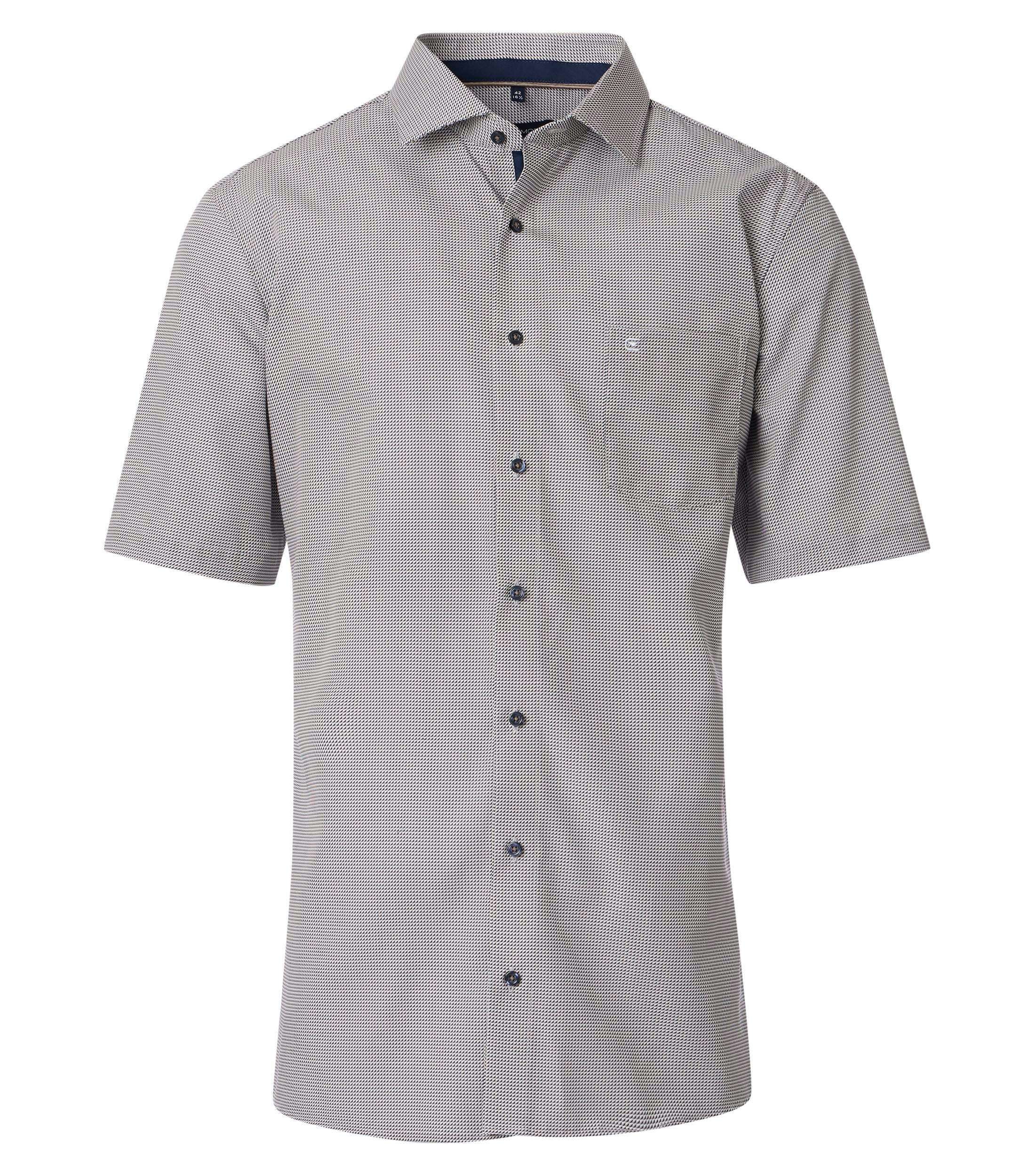 Ein Businesshemd im Print Muster in der Farbe Beige