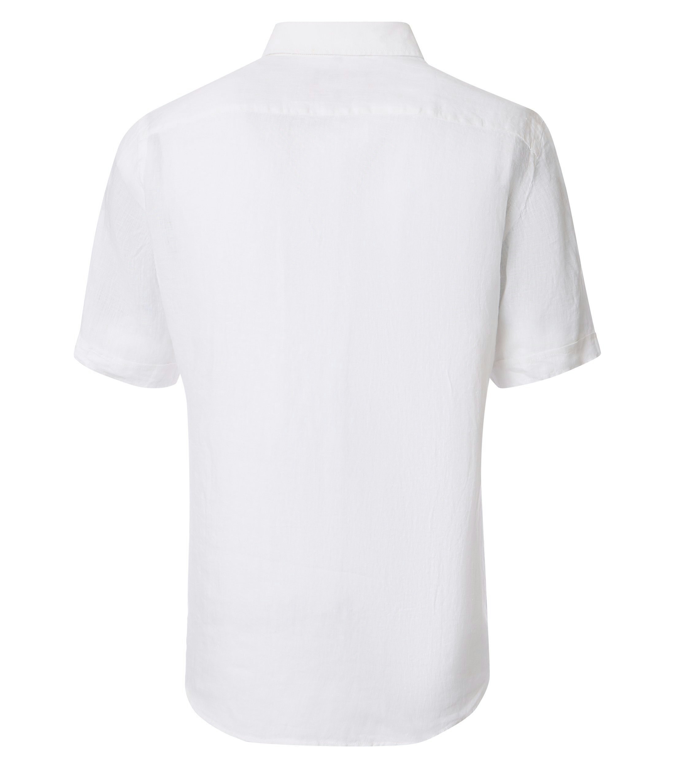 Das Model trägt ein Freizeithemd im uni Muster in der Farbe Weiß