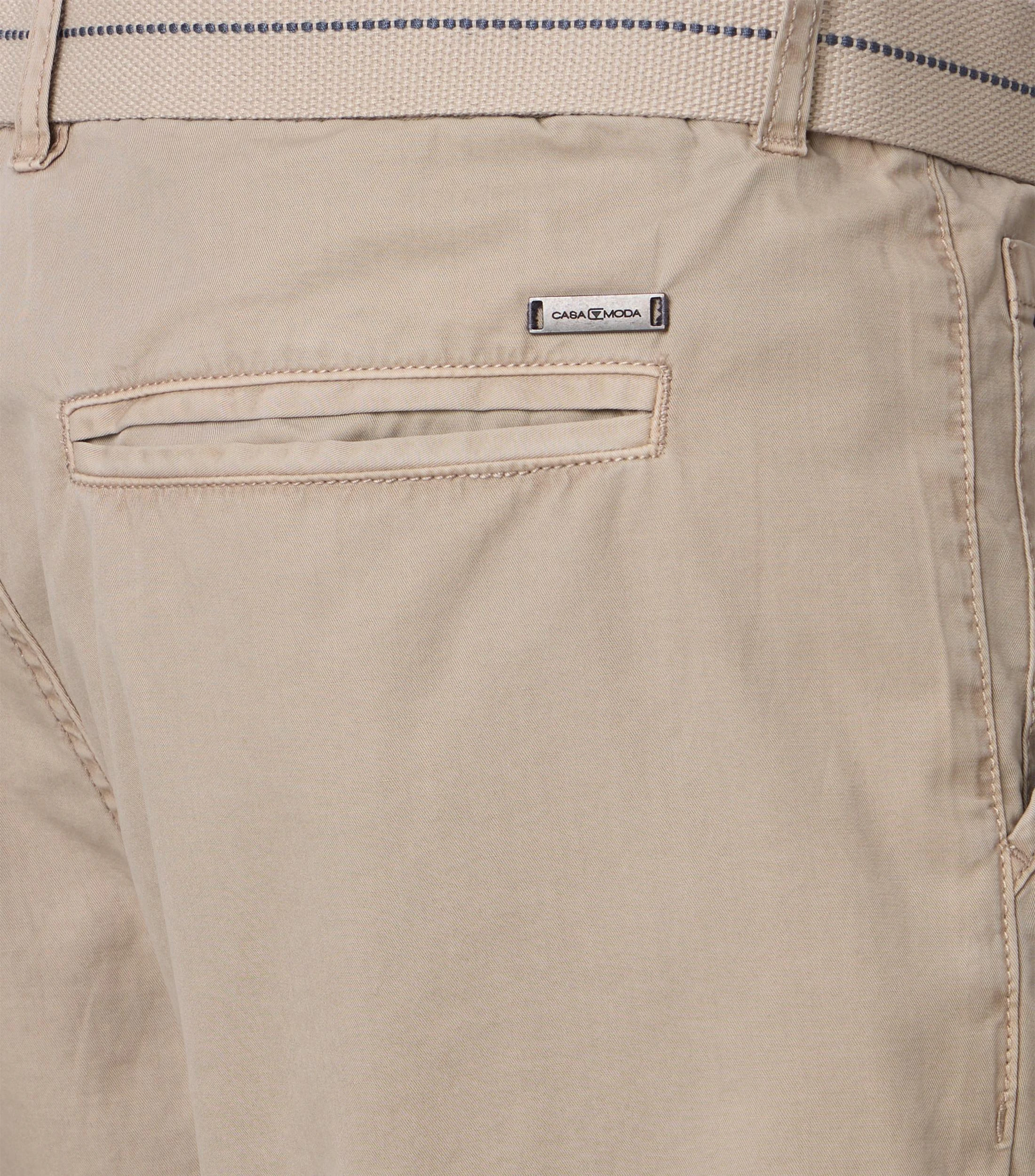 Shorts im unifarbenen Design in der Farbe Beige