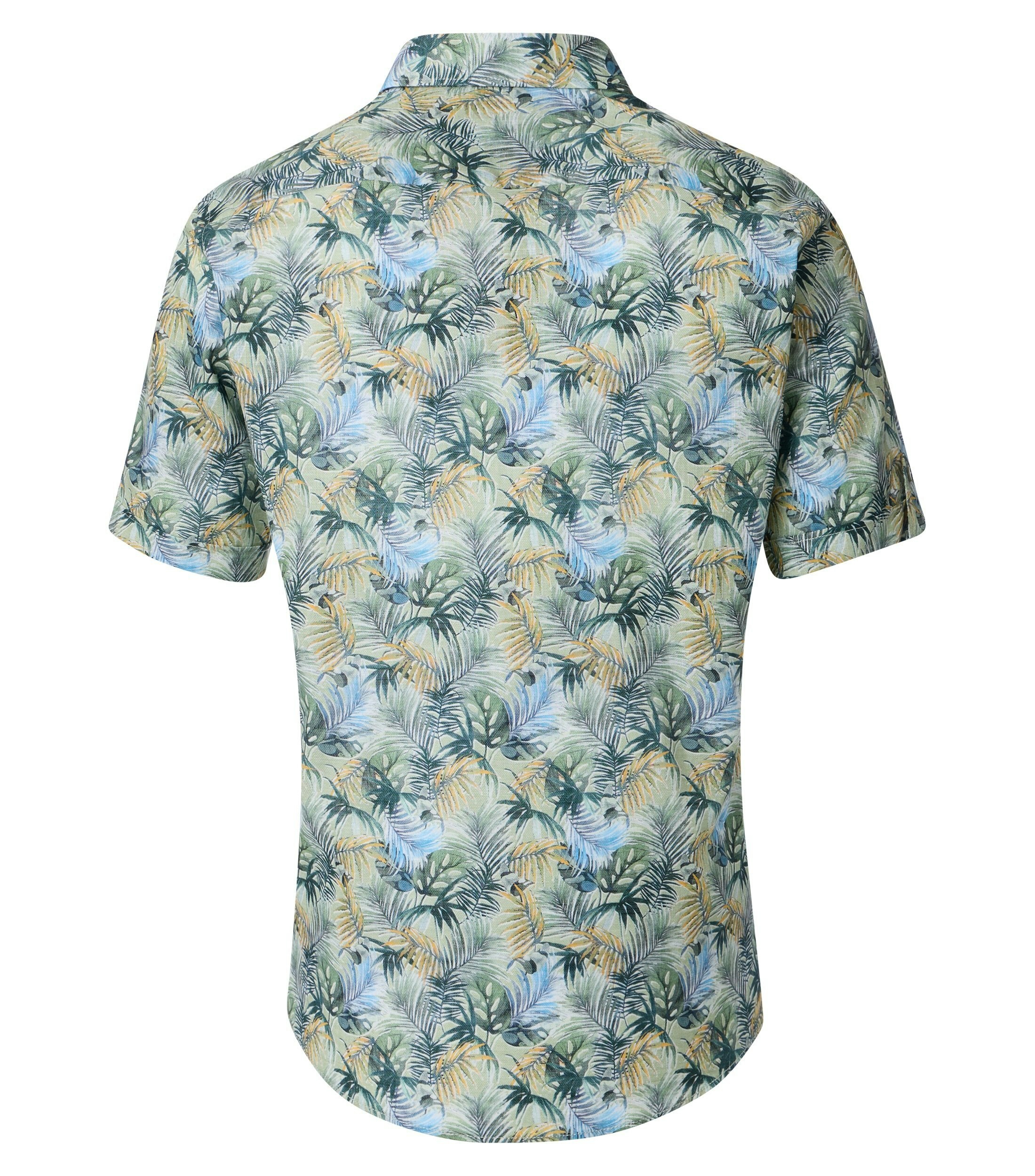 Ein Freizeithemd im Print Muster in der Farbe Grün