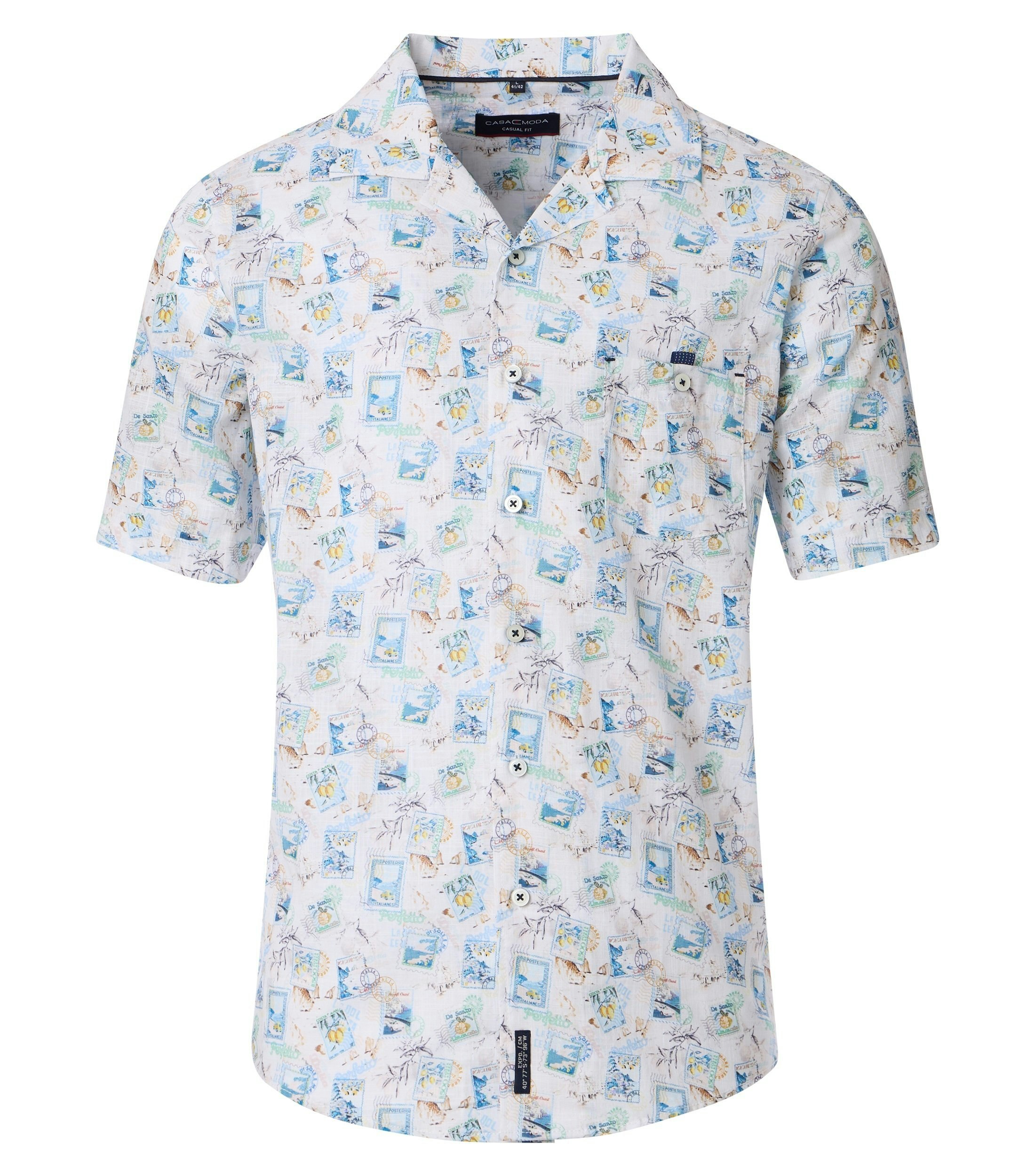 Ein Freizeithemd im Print Muster in der Farbe Hellblau