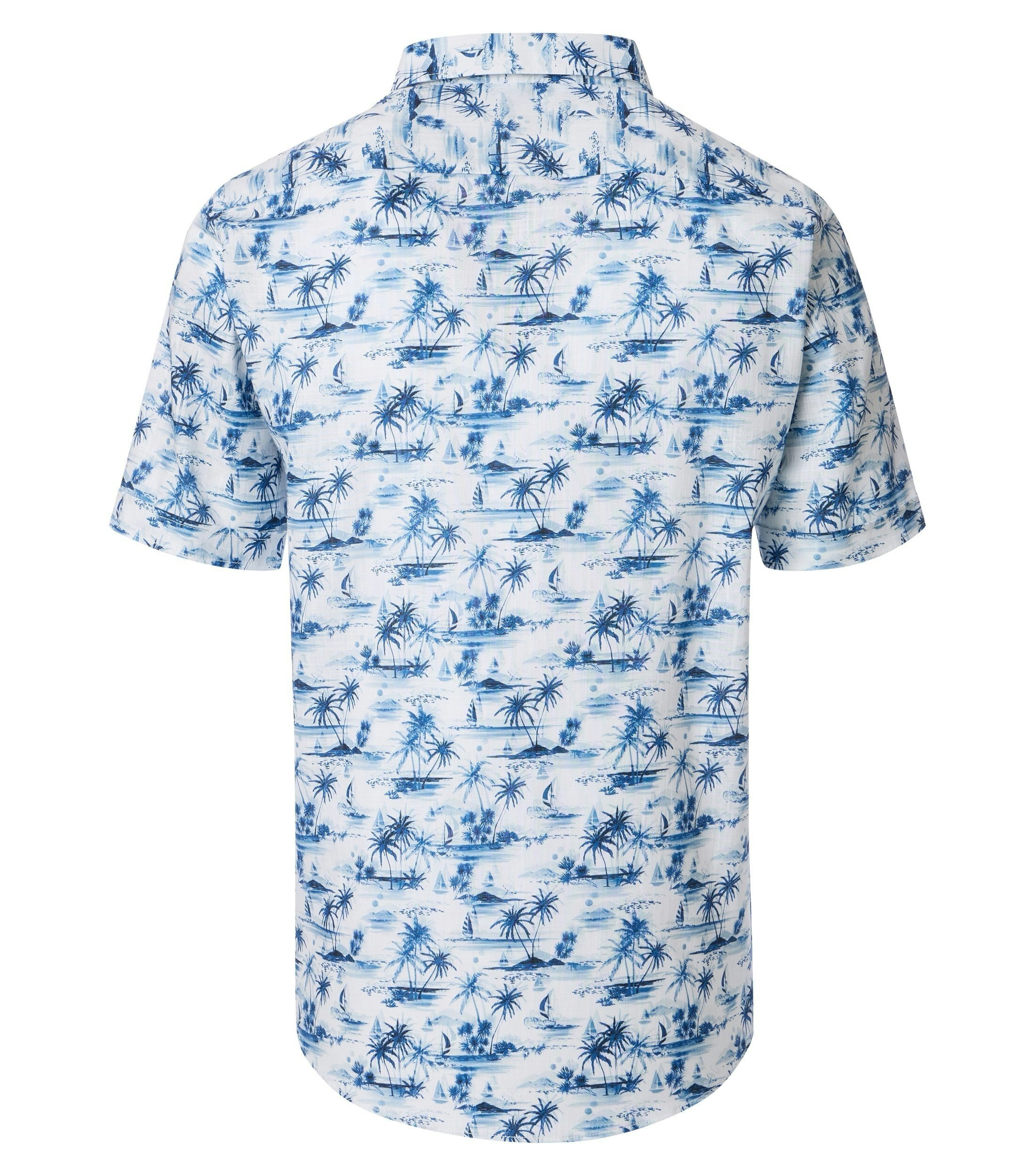 Ein Freizeithemd im Print Muster in der Farbe Blau