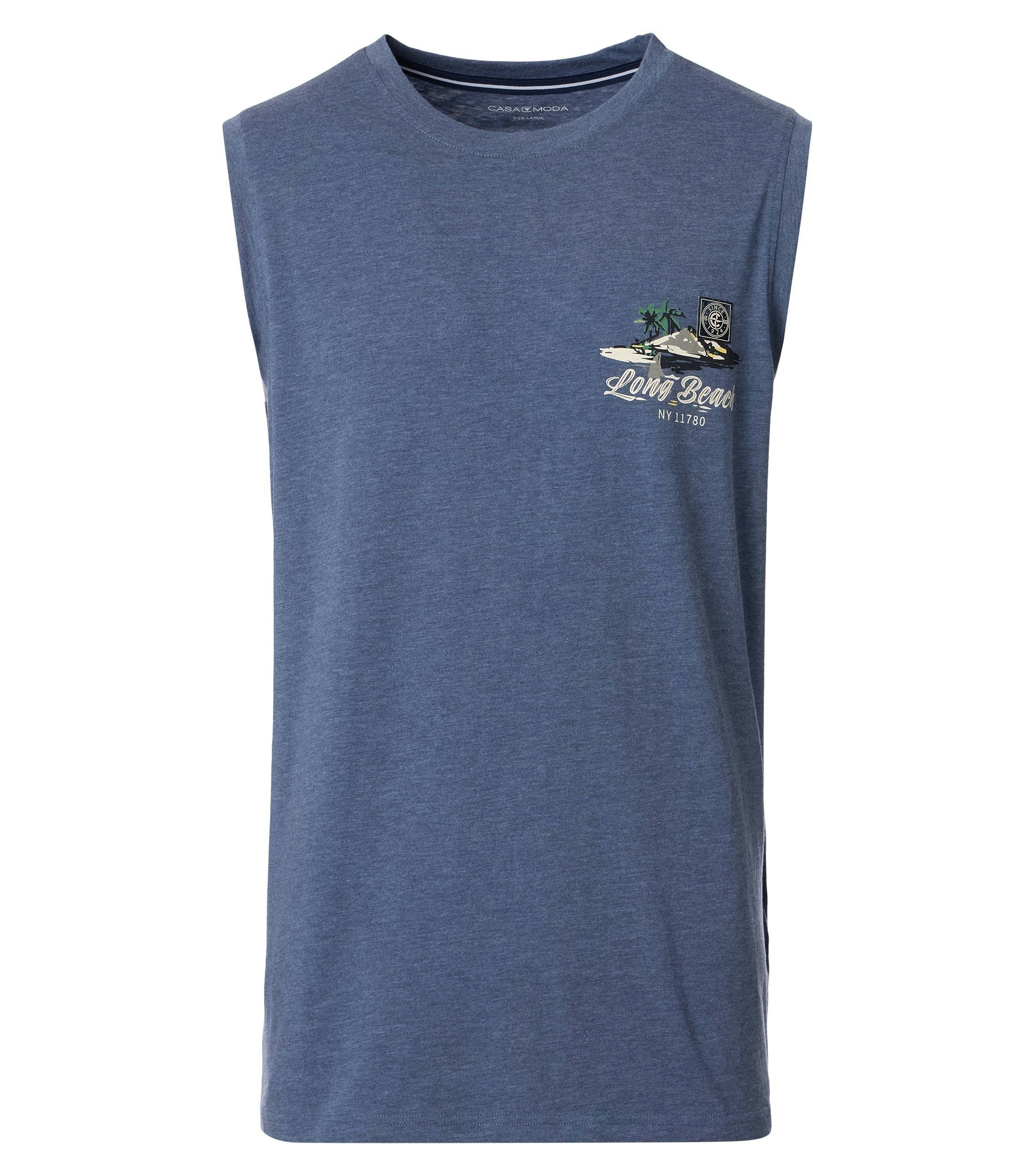 Ein T-Shirt im uni Muster in der Farbe Blau