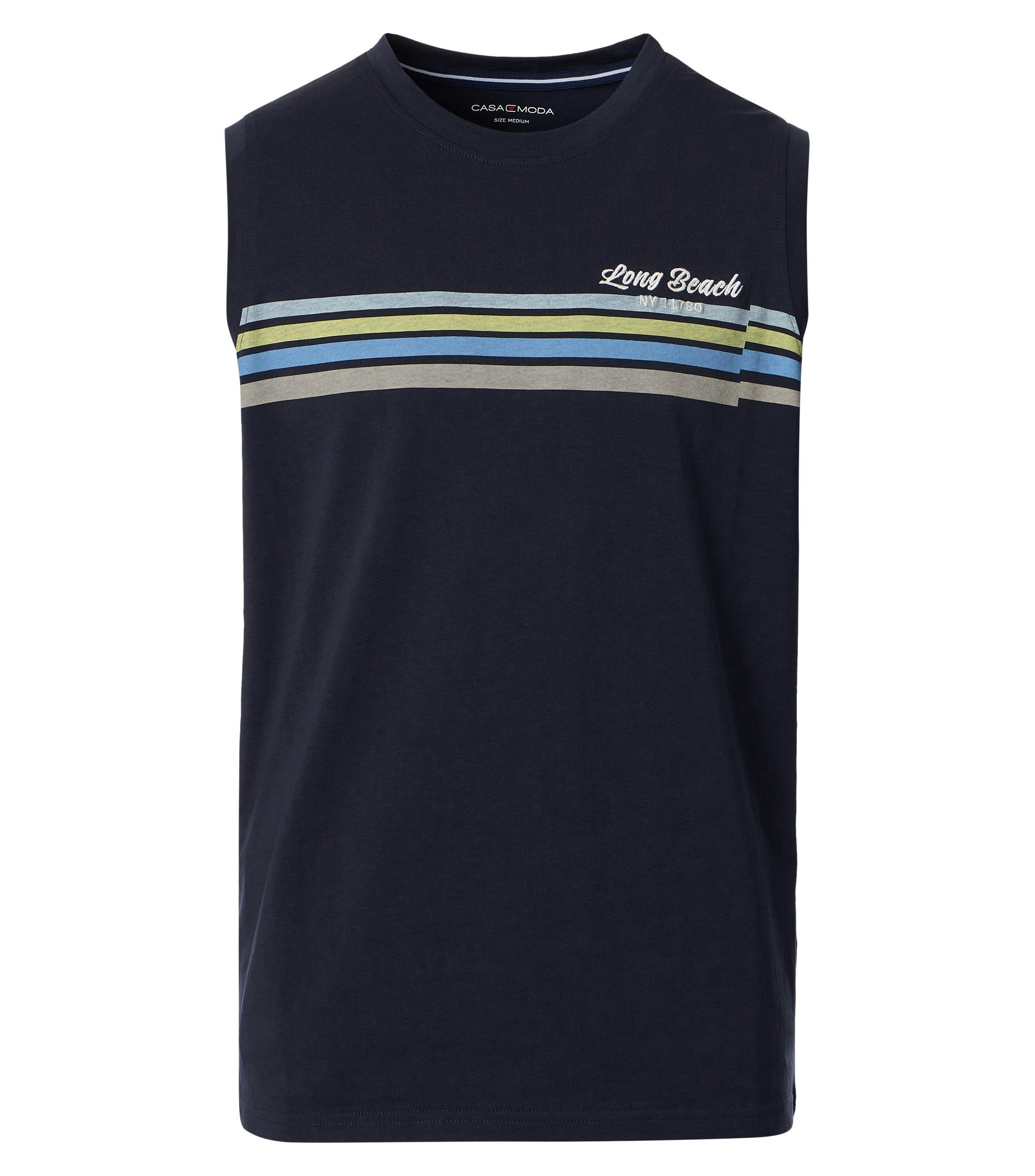 Ein T-Shirt im uni Muster in der Farbe Dunkelblau