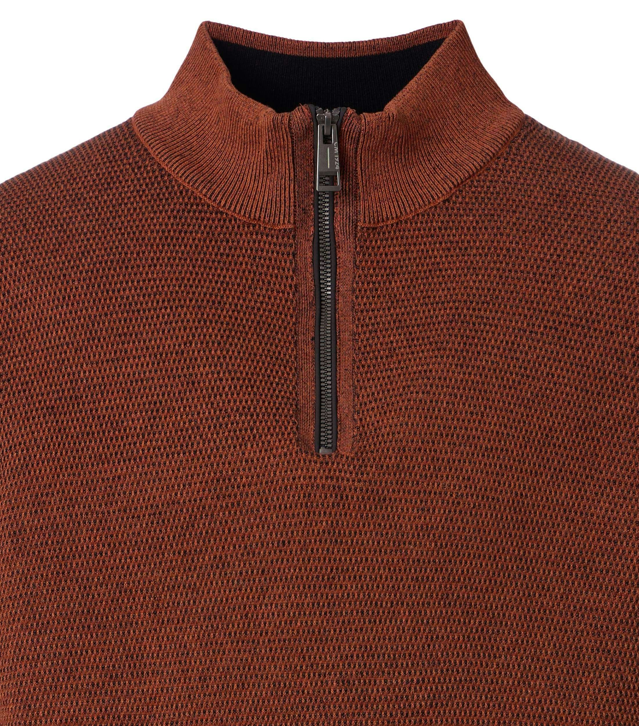 Ein Pullover im uni Muster in der Farbe Rotorange