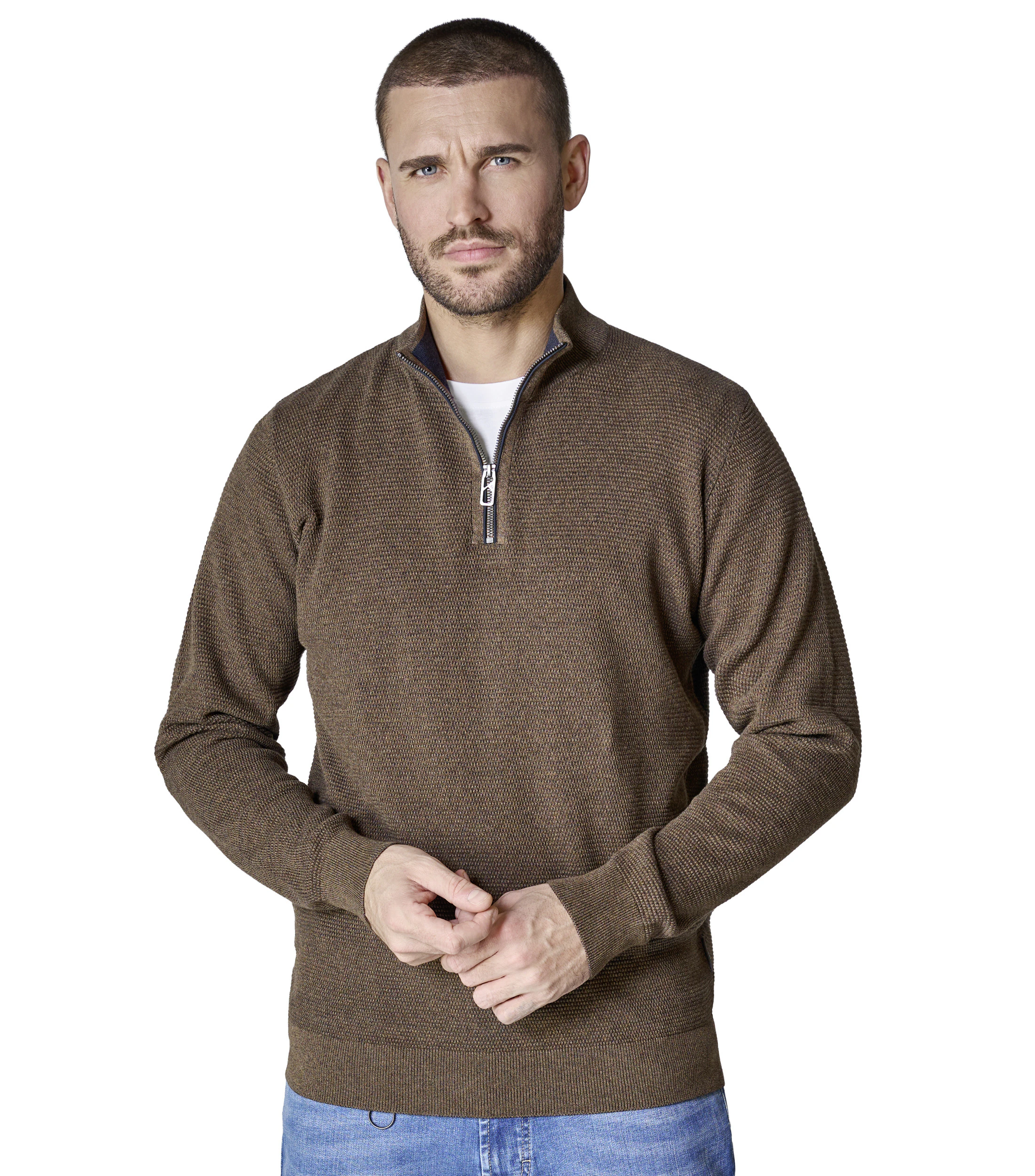 Troyer im unifarbenen Design in der Farbe Walnuss