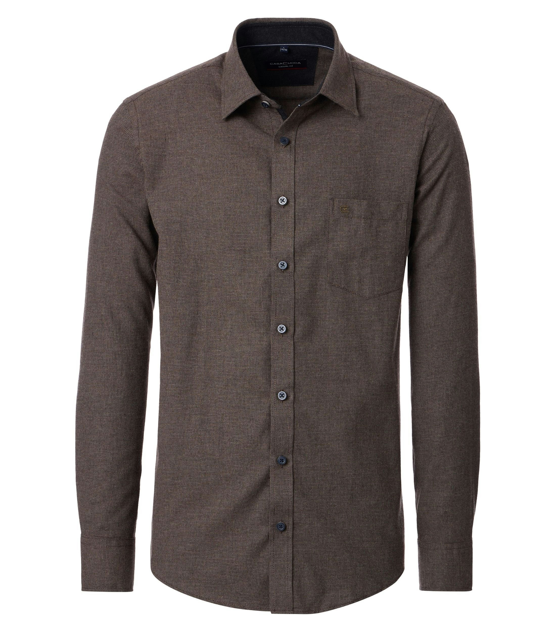 Ein Freizeithemd im uni Muster in der Farbe Braun