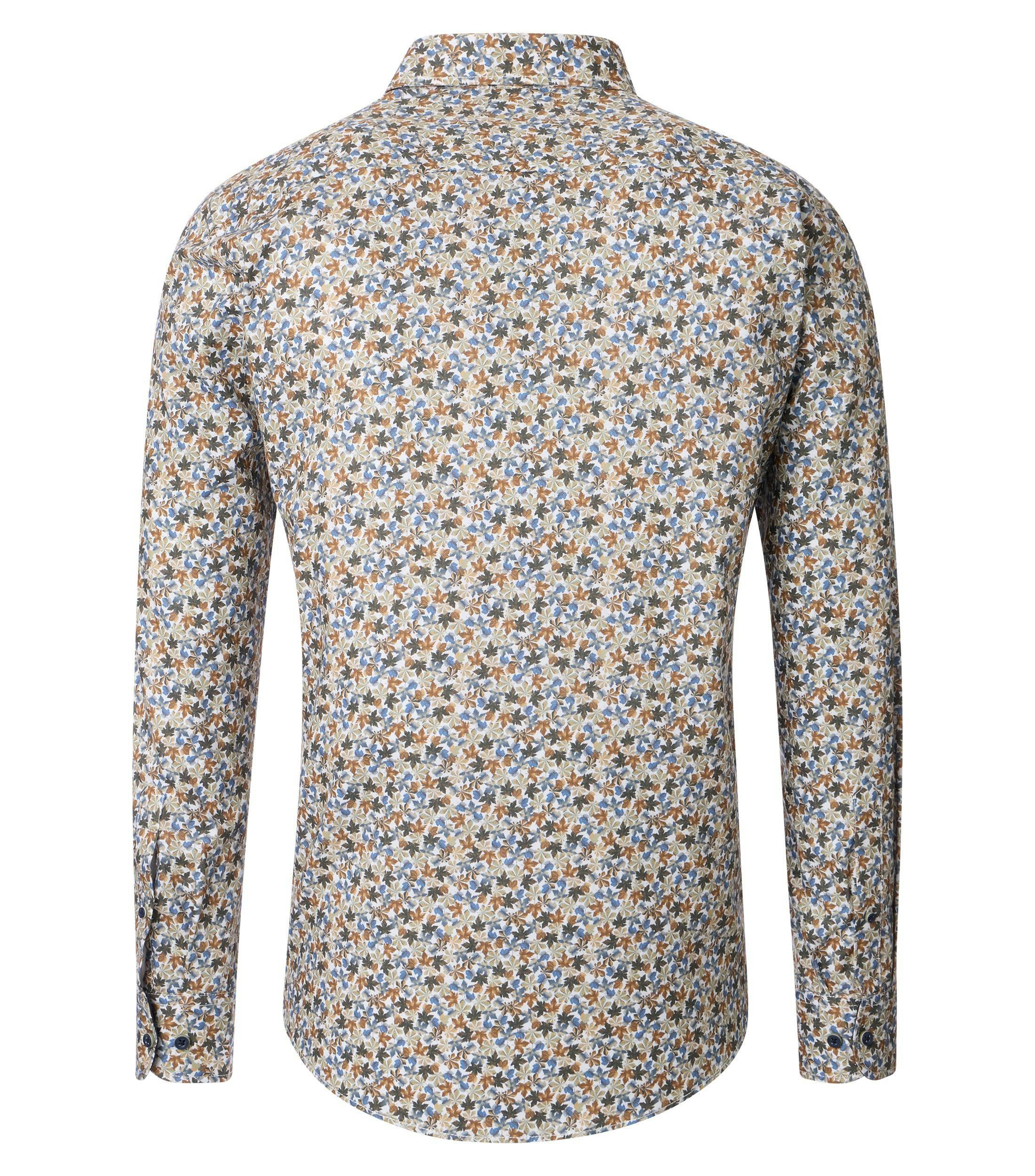 Ein Freizeithemd im Print Muster in der Farbe Braun
