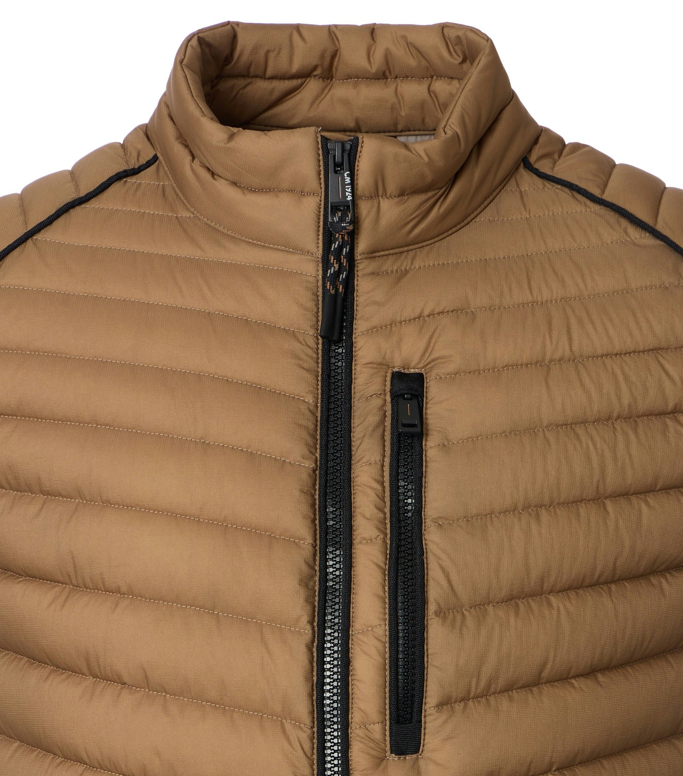 Eine Weste im uni Muster in der Farbe Braun