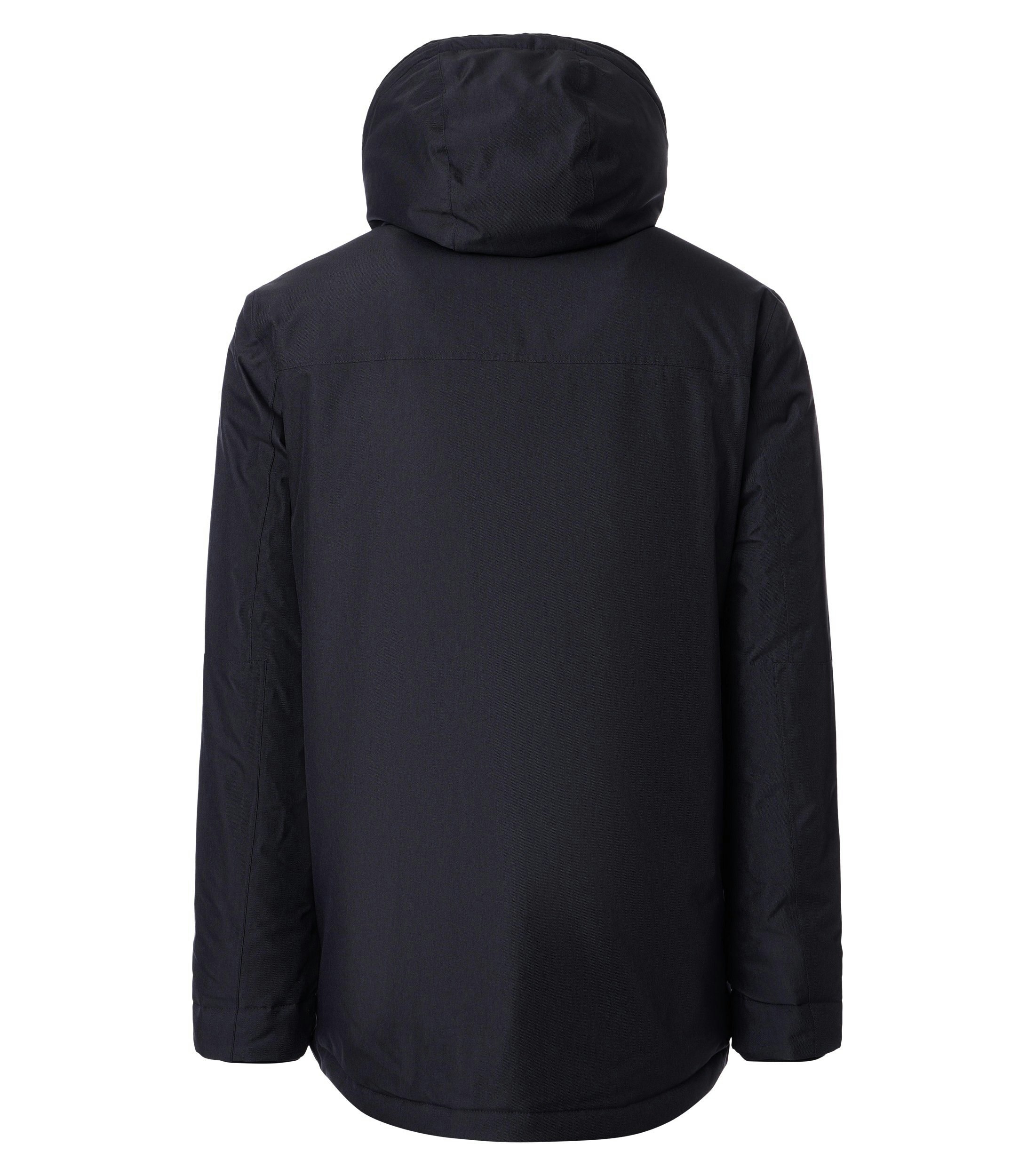 Eine Jacke im uni Muster in der Farbe Dunkelblau