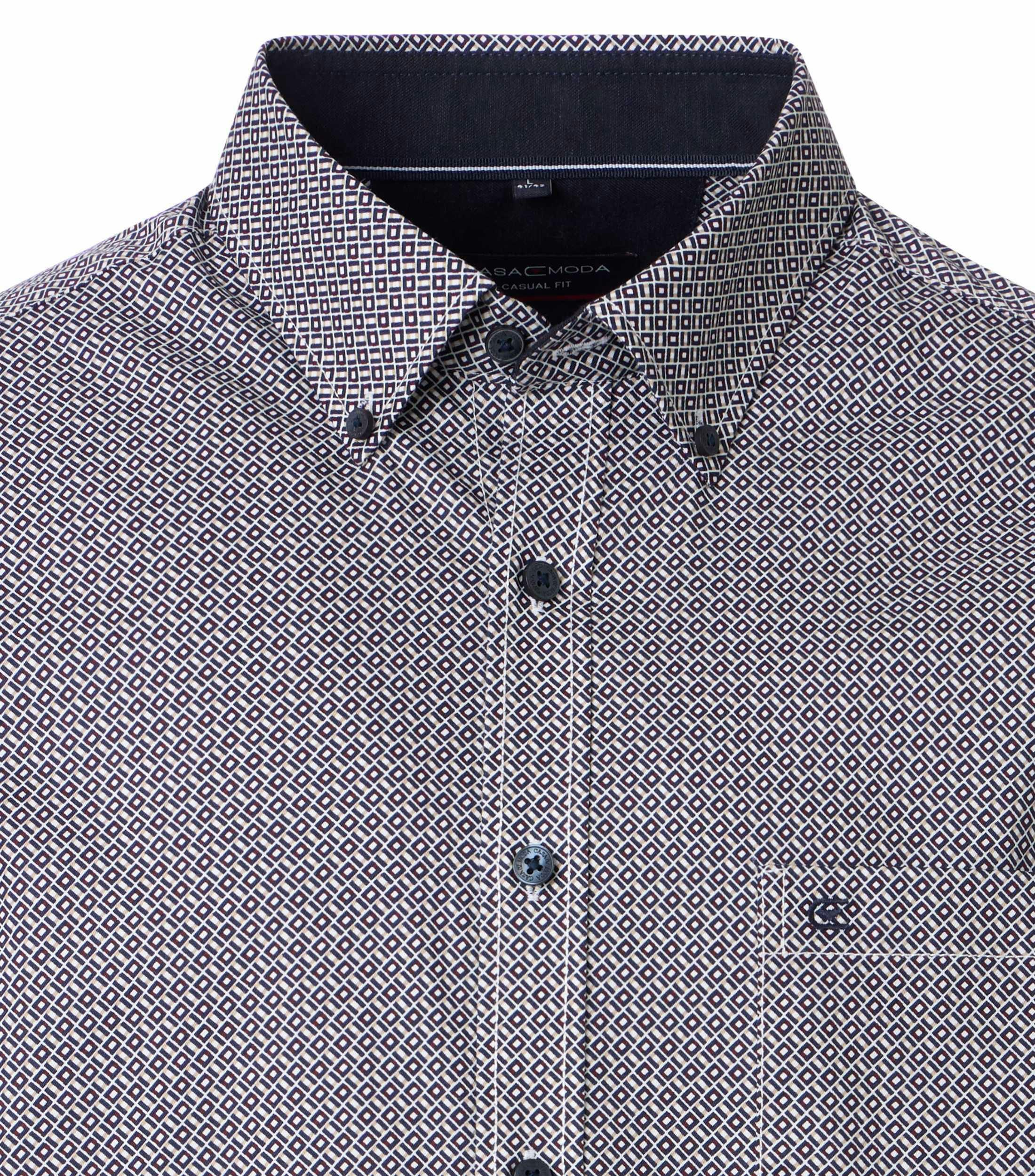 Ein Freizeithemd im Print Muster in der Farbe Dunkelblau