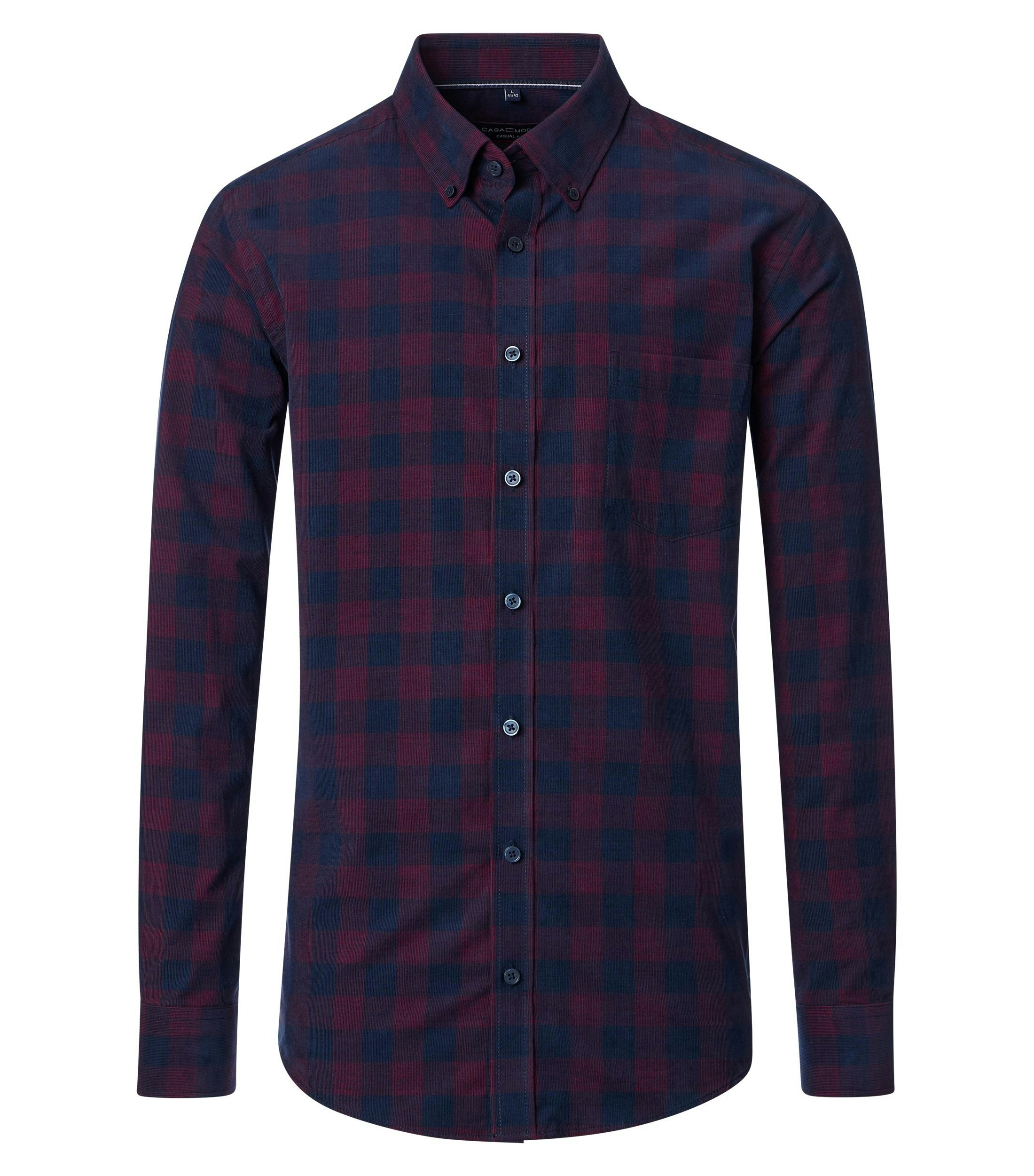 Ein Freizeithemd im kariert Muster in der Farbe Rot
