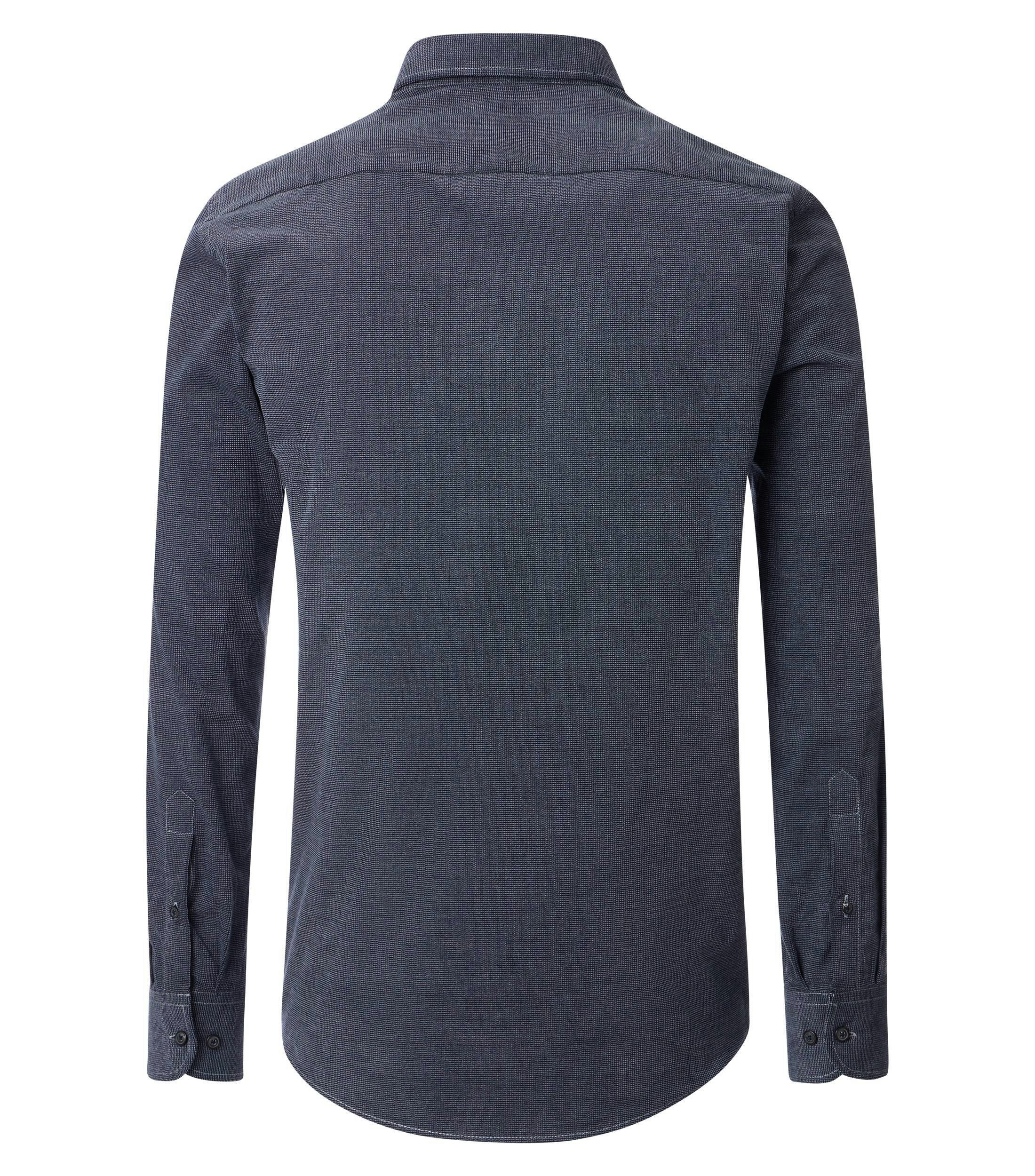 Ein Freizeithemd im uni Muster in der Farbe Dunkelblau