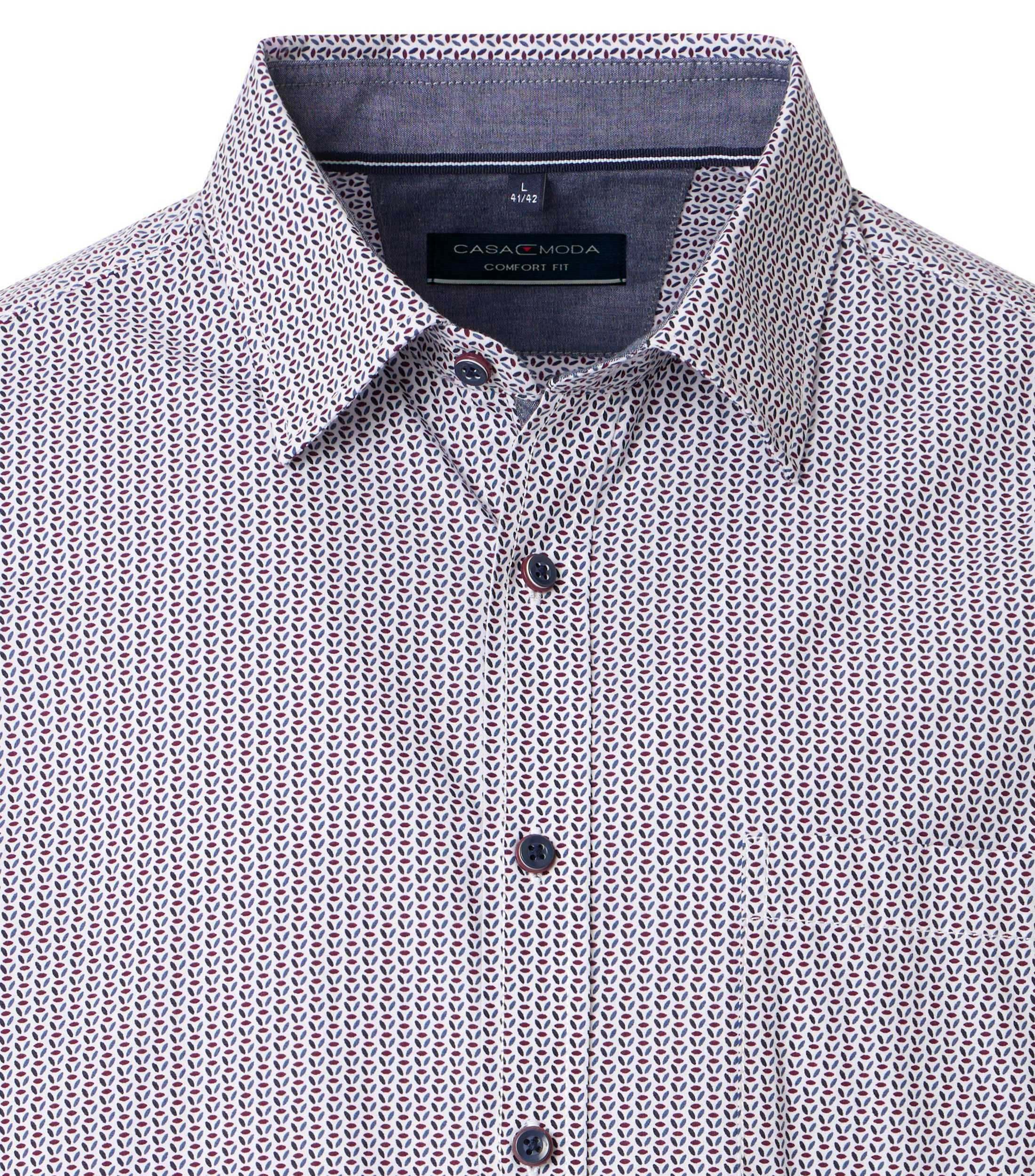 Ein Freizeithemd im Print Muster in der Farbe Hellrot