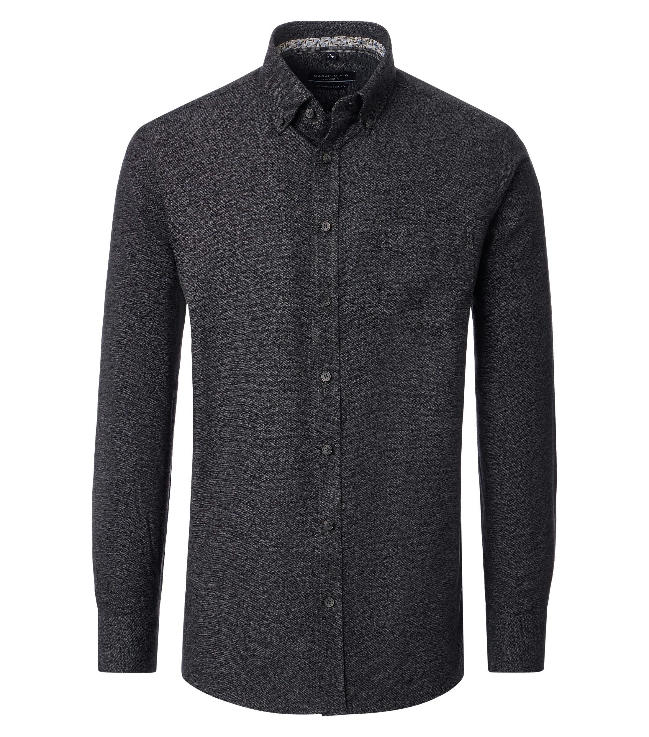 Ein Freizeithemd im uni Muster in der Farbe Schwarz