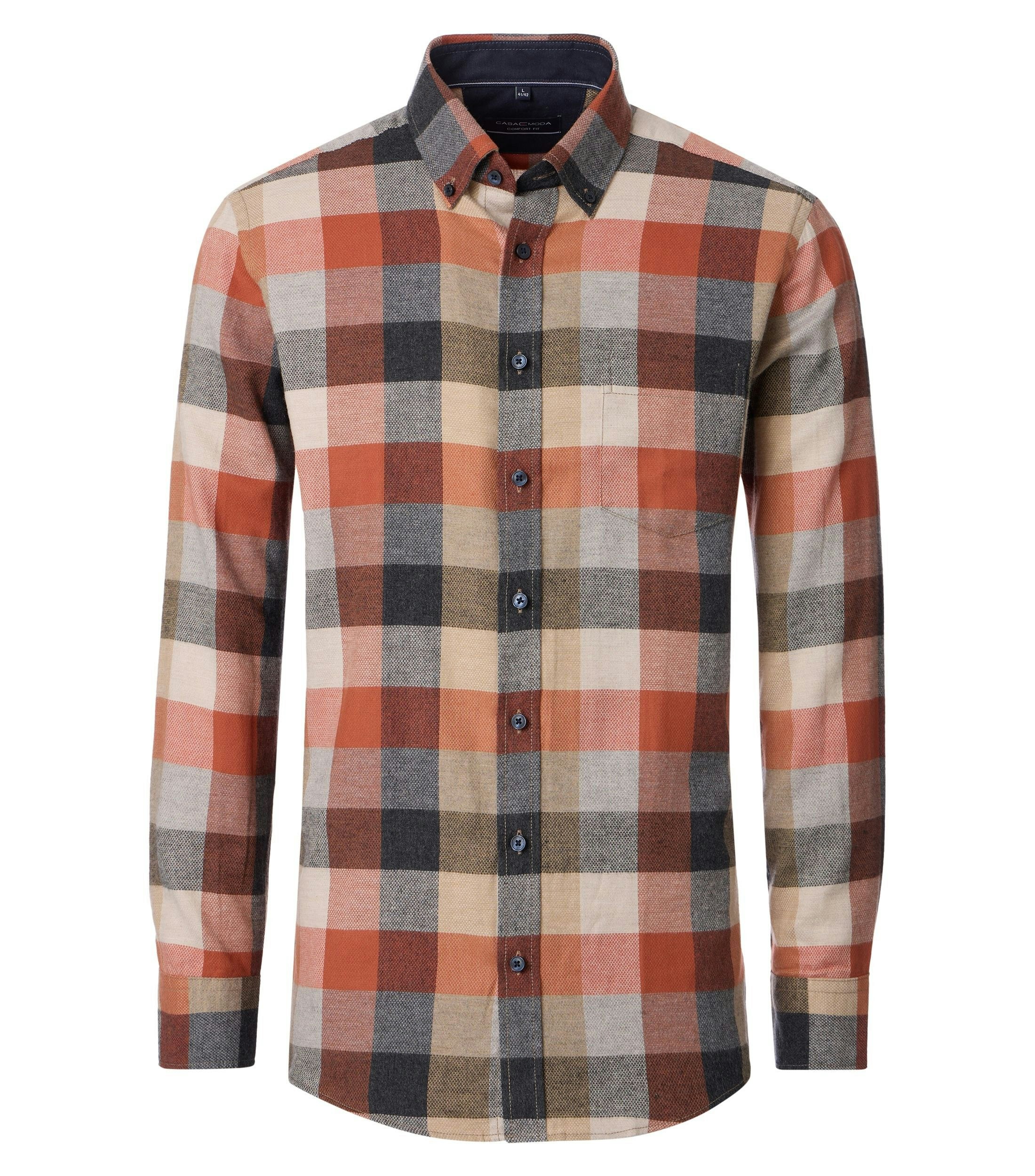 Ein Freizeithemd im kariert Muster in der Farbe Beige