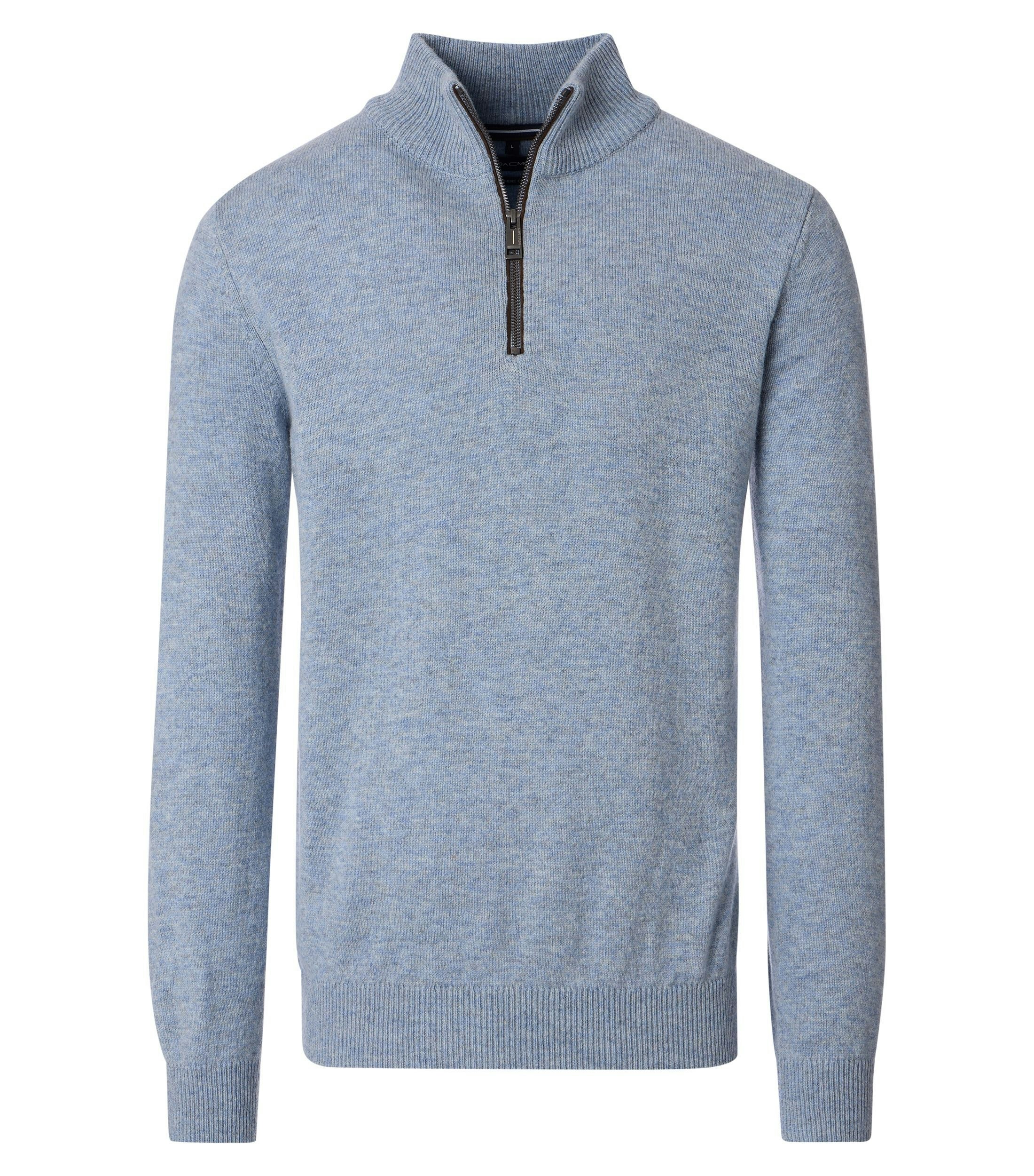 Ein Pullover im uni Muster in der Farbe Hellblau