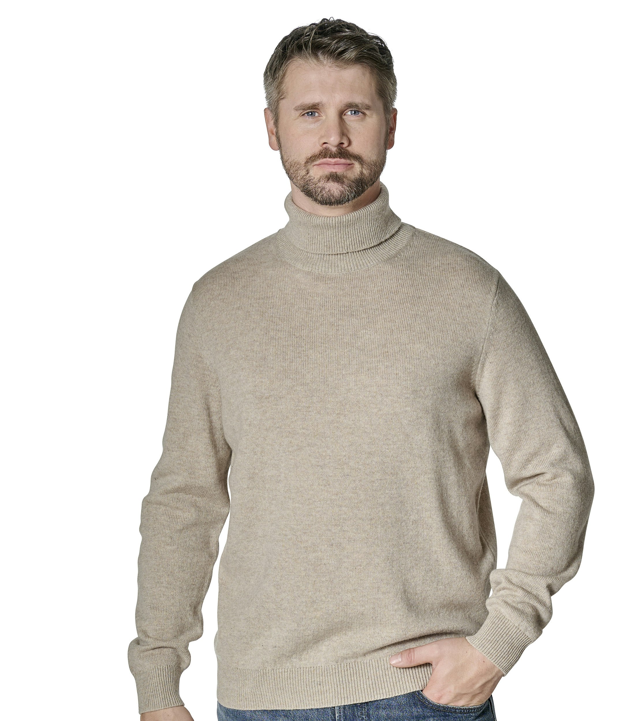 Das Model trägt ein Pullover im uni Muster in der Farbe Beige