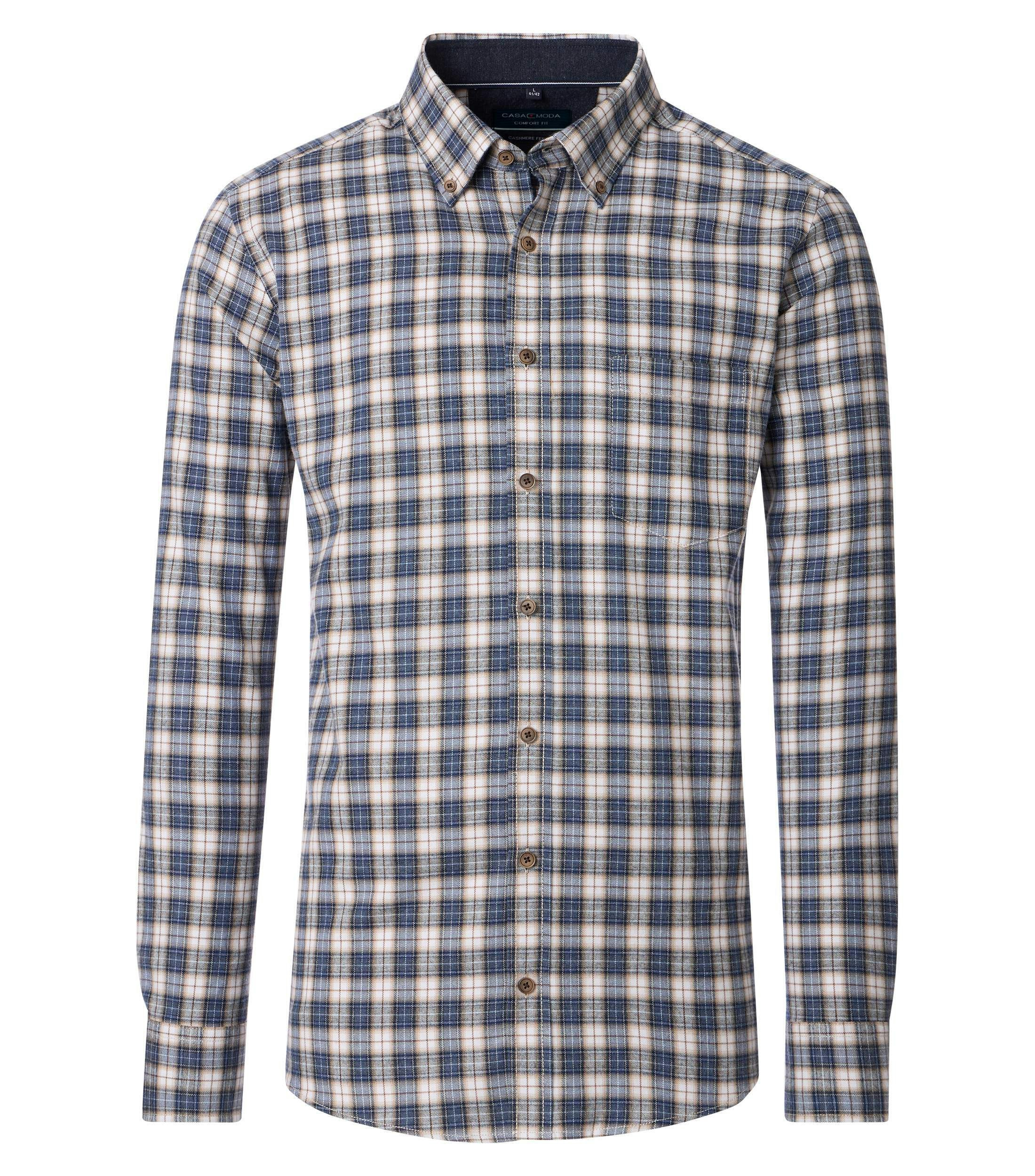 Ein Freizeithemd im kariert Muster in der Farbe Blau