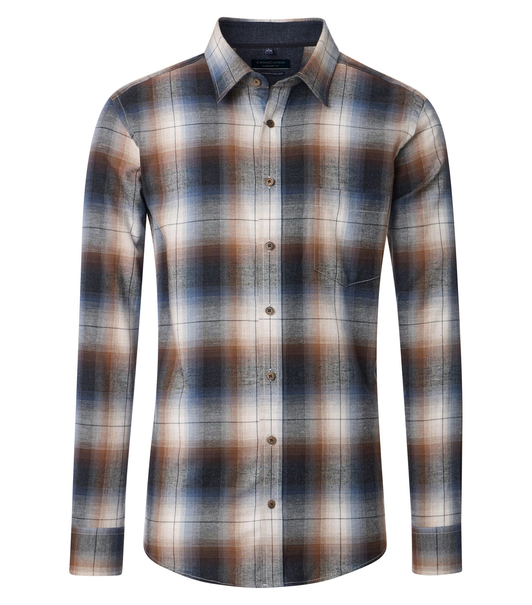 Ein Freizeithemd im kariert Muster in der Farbe Orange