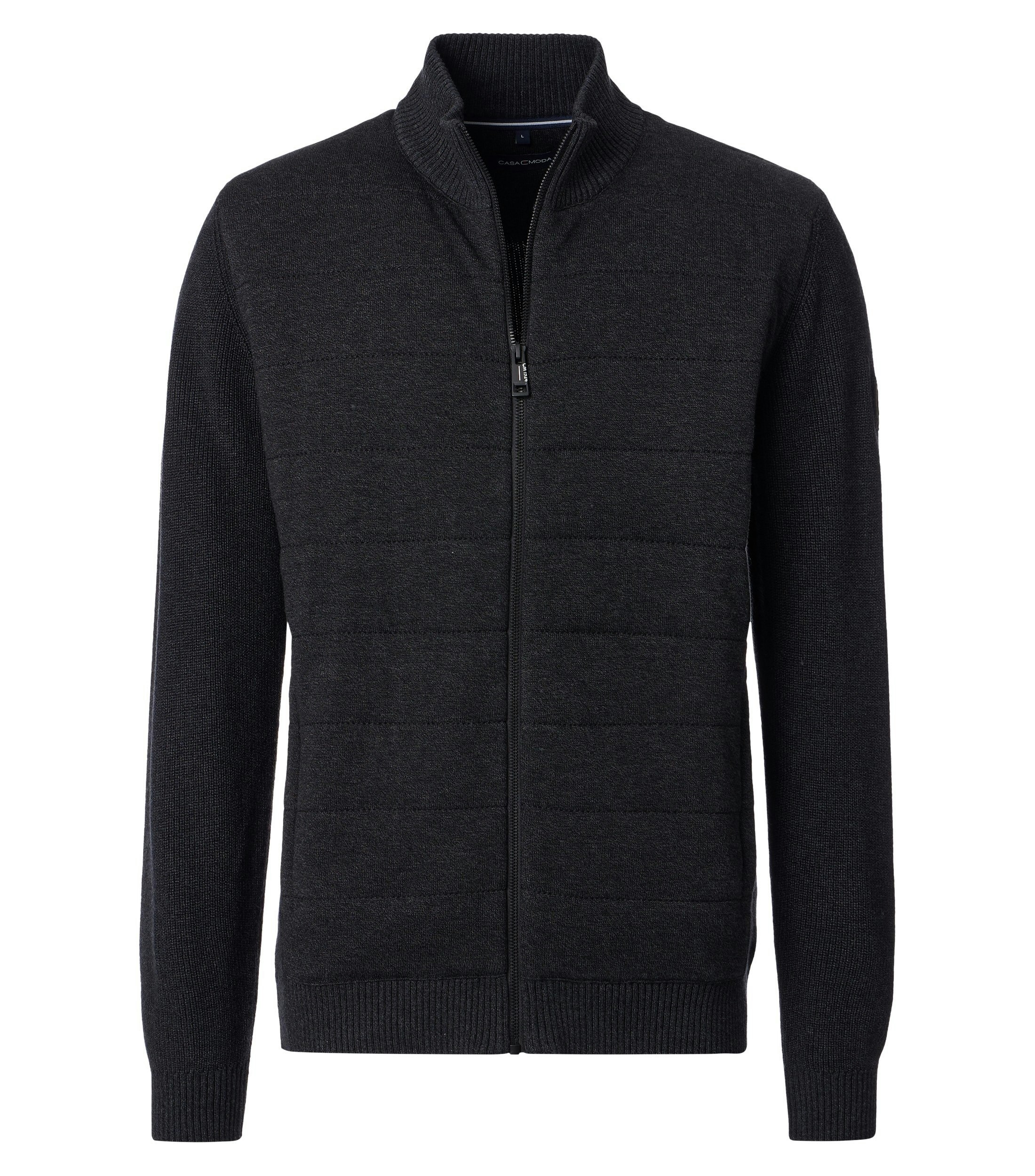 Eine Strickjacke im uni Muster in der Farbe Grauschwarz