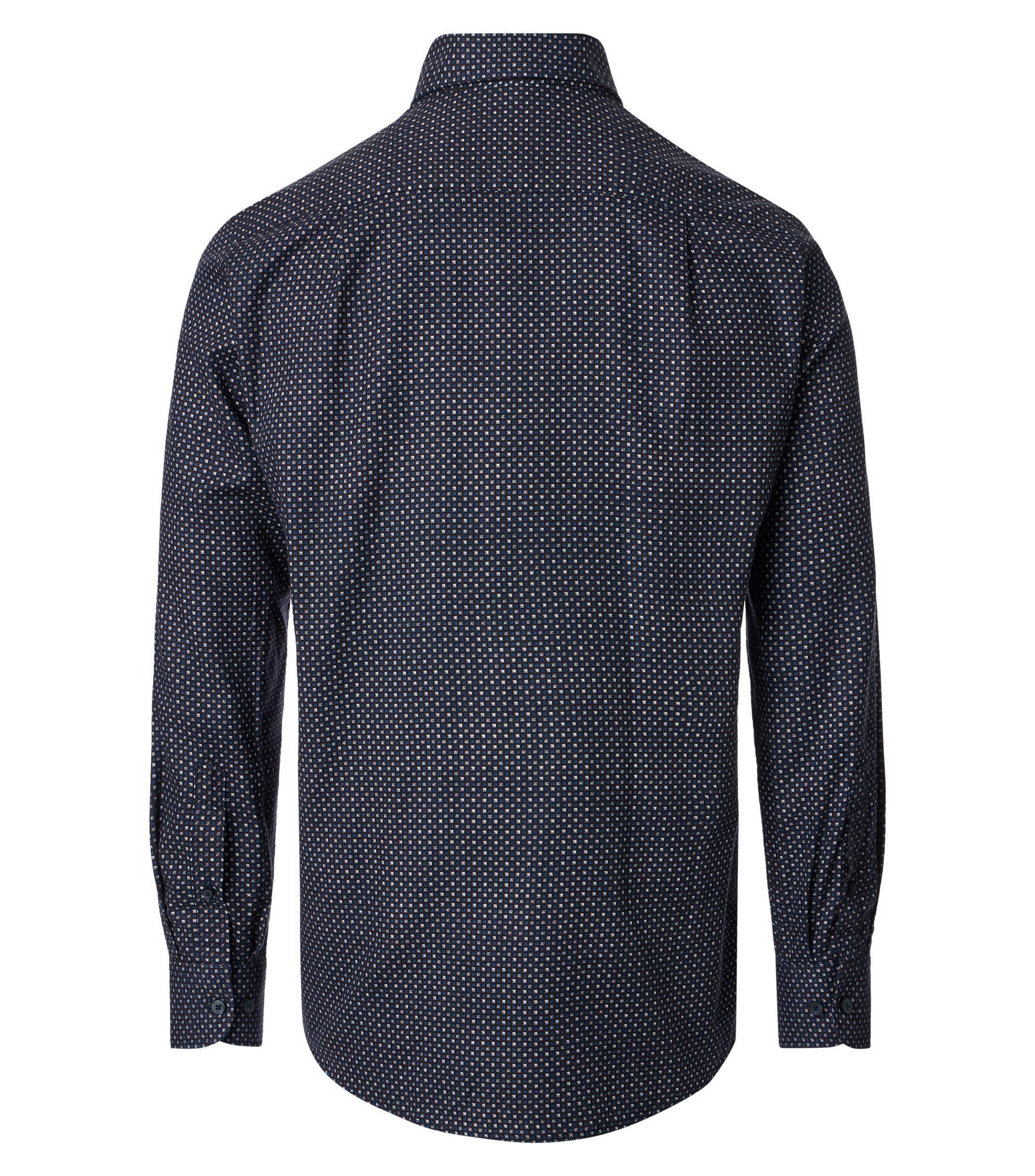 Ein Freizeithemd im Print Muster in der Farbe Blau