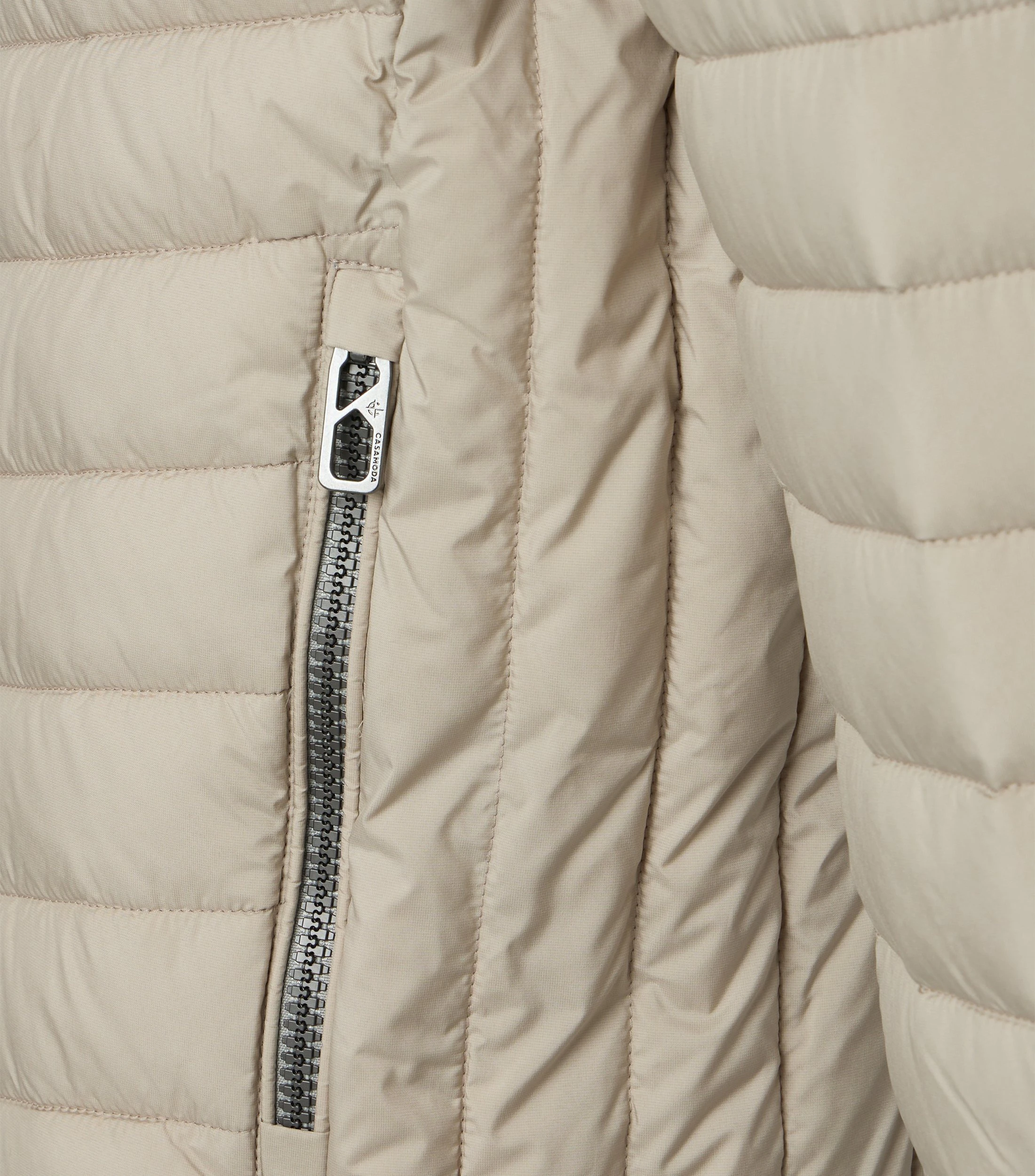 Jacke im unifarbenen Design in der Farbe Beige