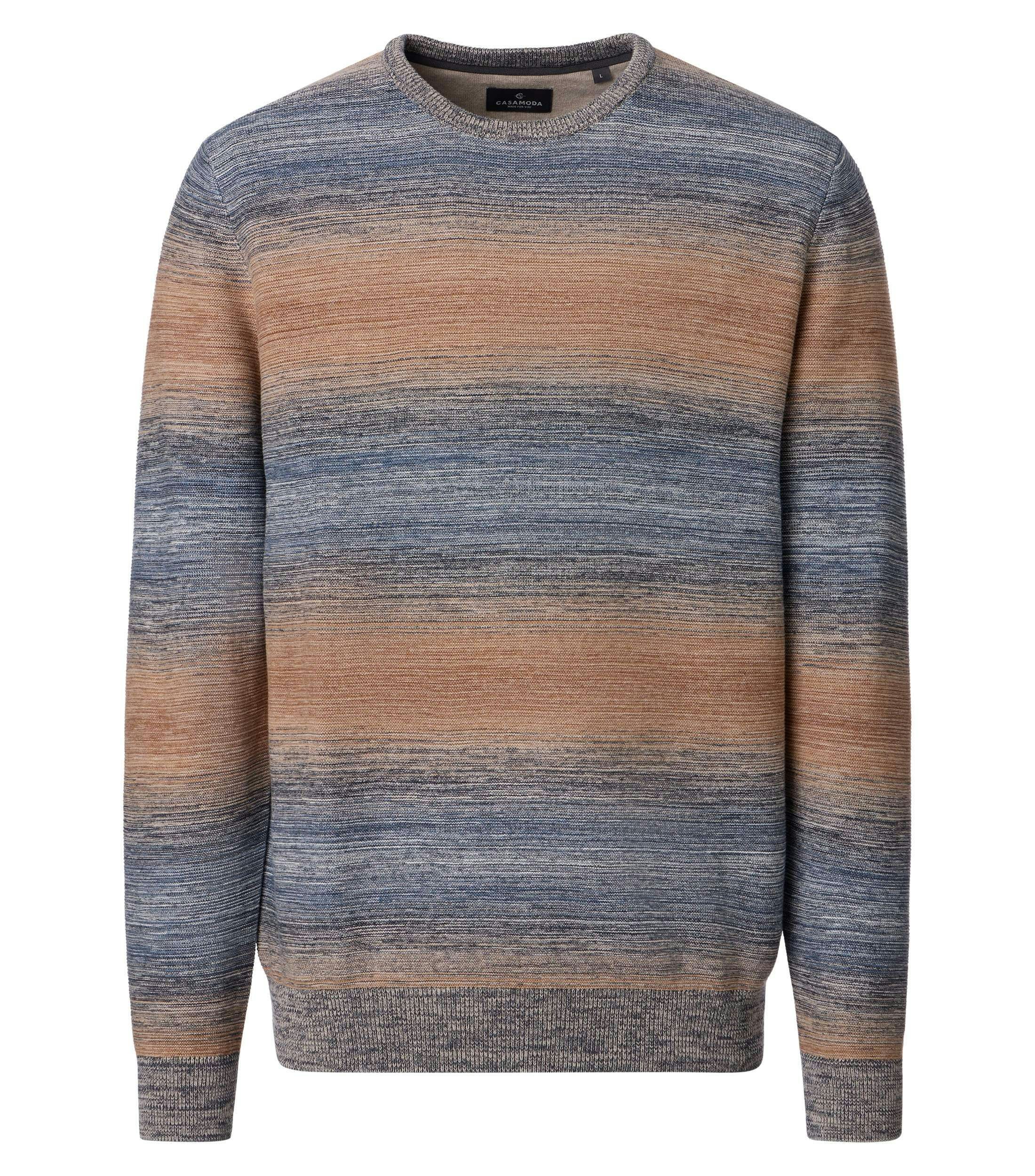 Ein Pullover im gestreift Muster in der Farbe Braun