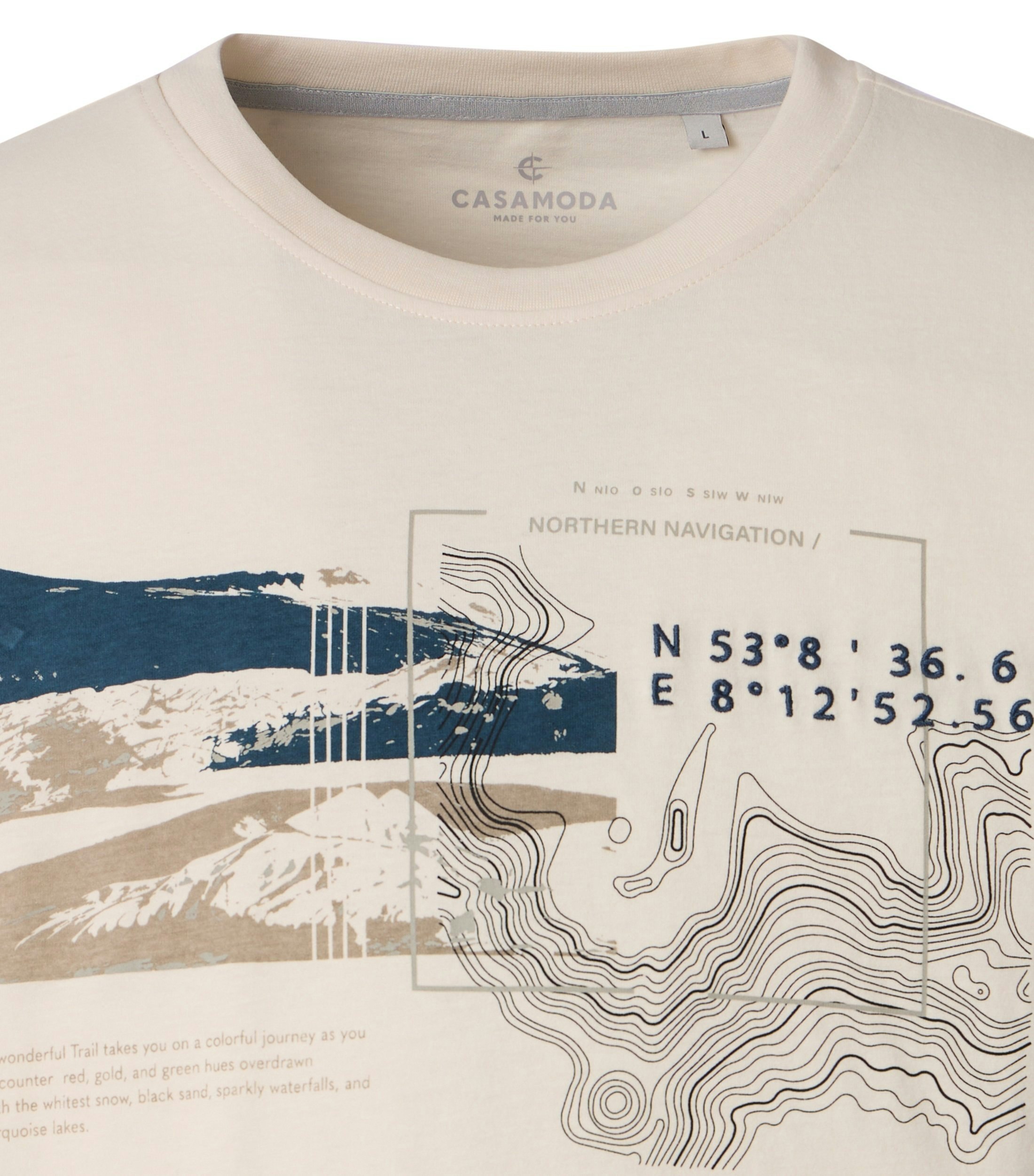 Ein T-Shirt im uni Muster in der Farbe Weißbeige
