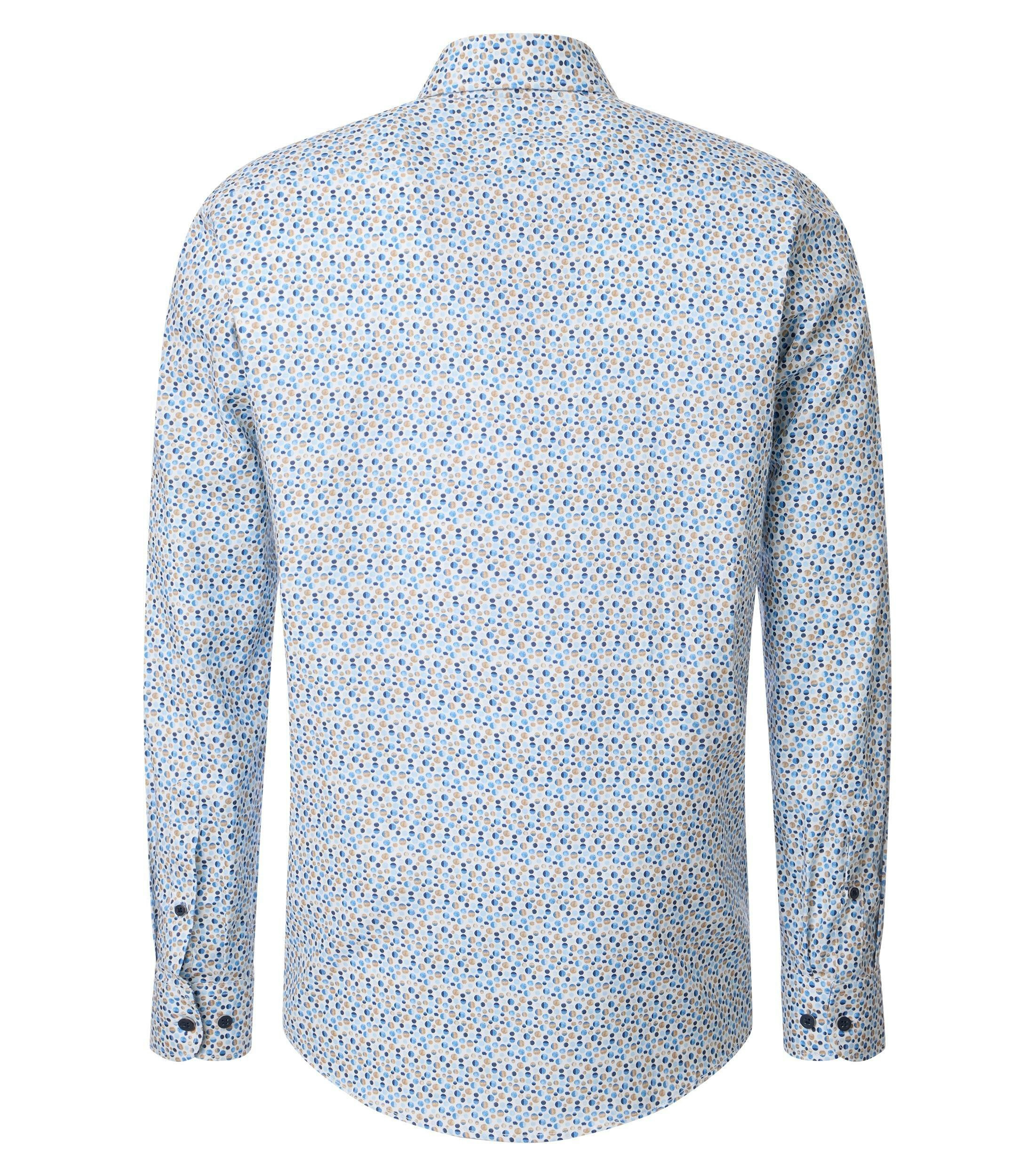 Ein Freizeithemd im Print Muster in der Farbe Blau