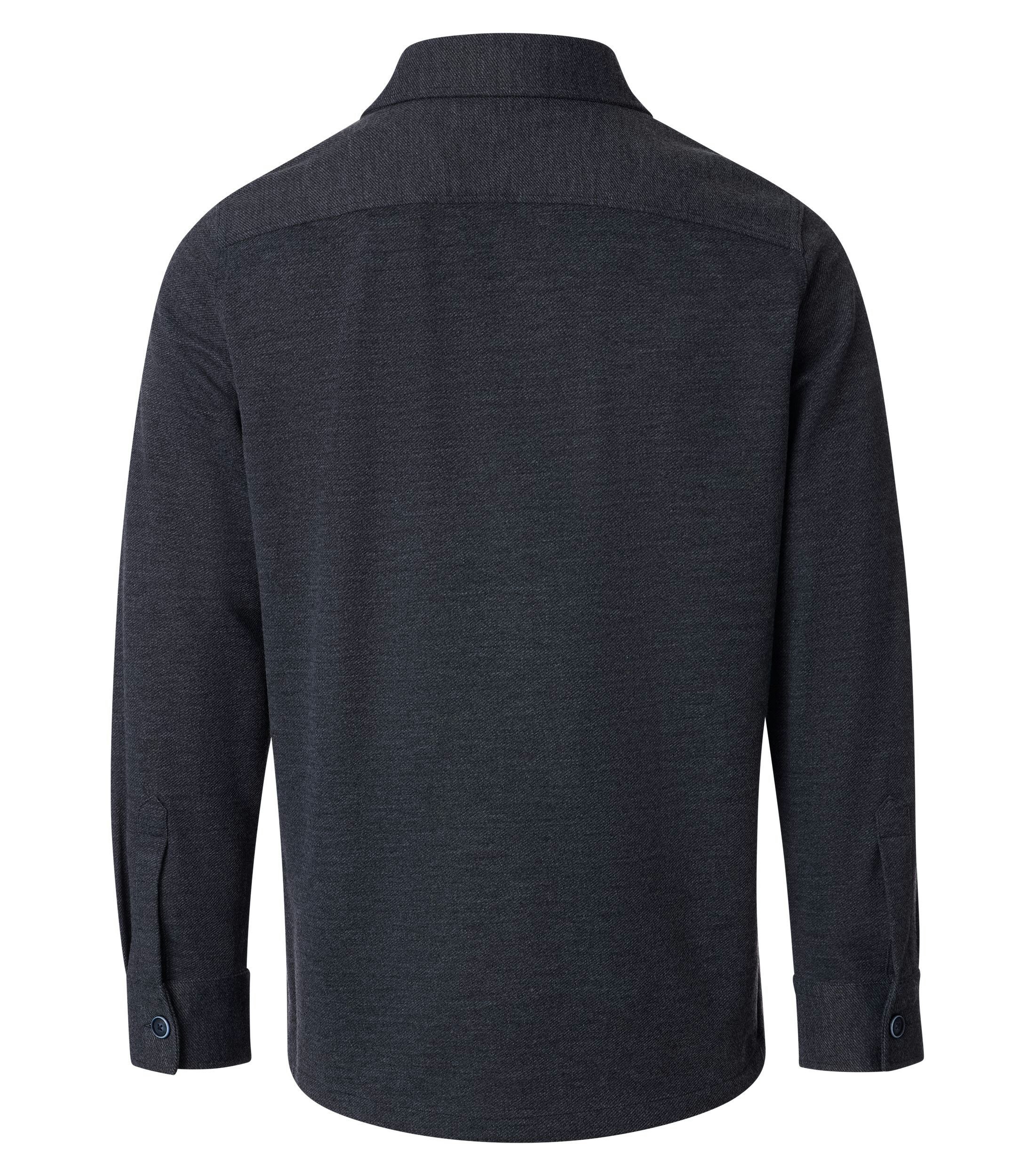 Ein Freizeithemd im uni Muster in der Farbe Dunkelblau