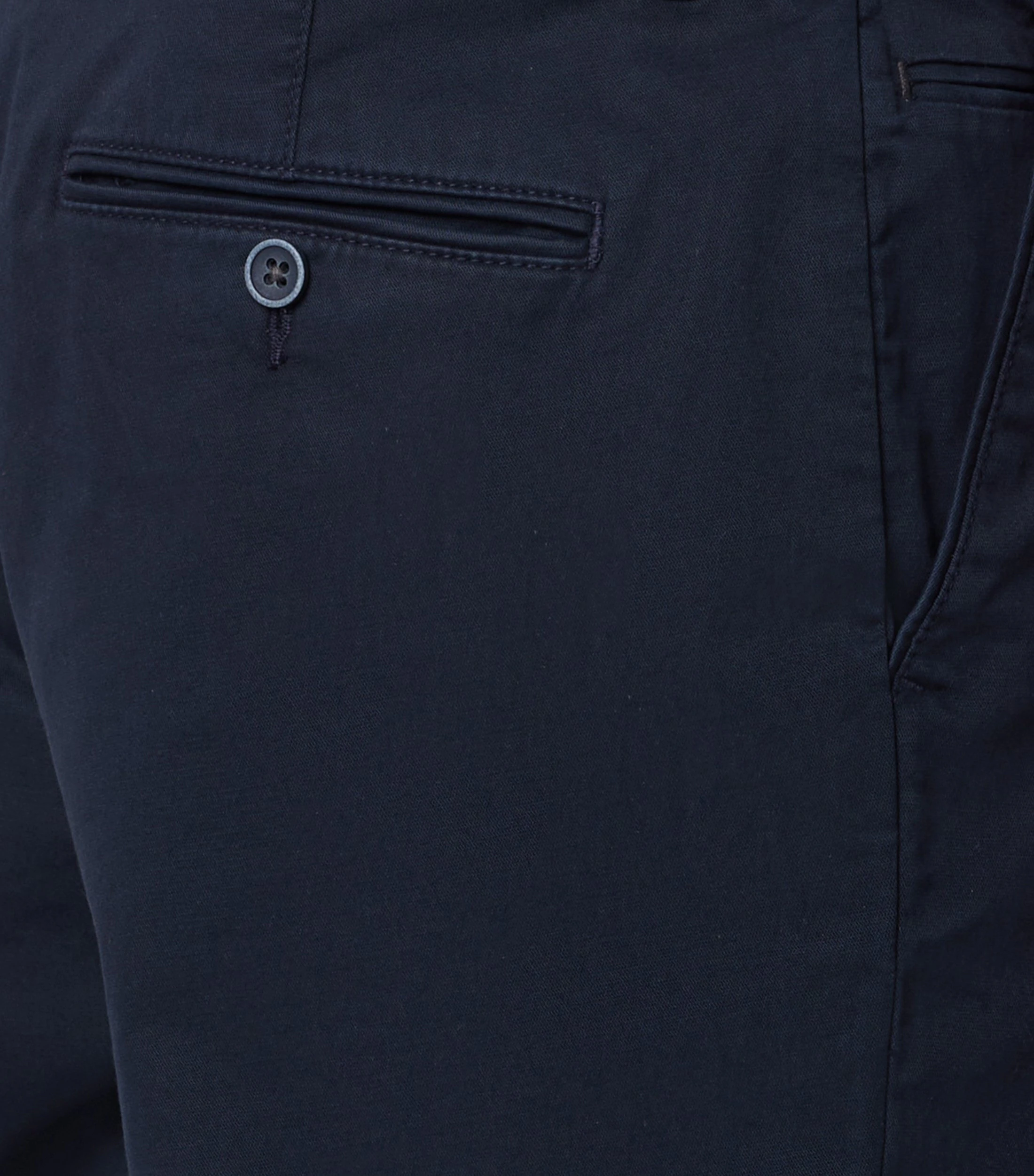 Chino im unifarbenen Design in der Farbe Dunkelblau
