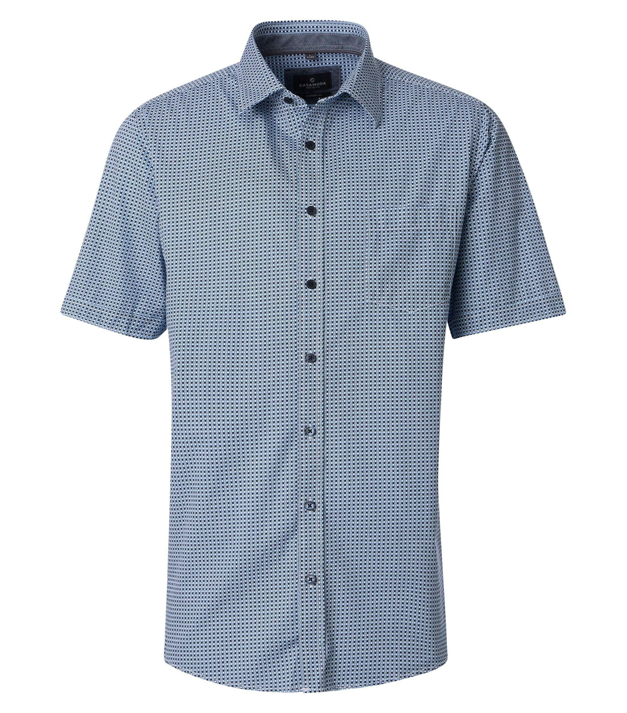 Ein Freizeithemd im Print Muster in der Farbe Blau