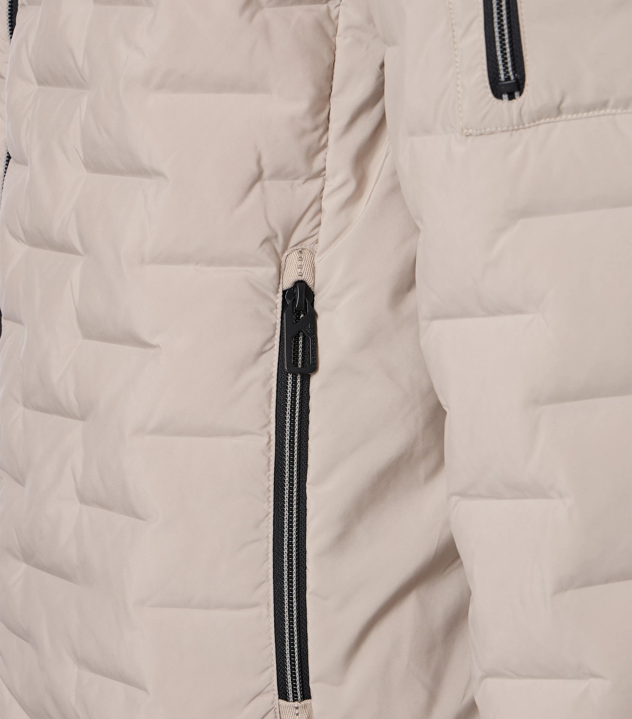 Jacke im unifarbenen Design in der Farbe Beige