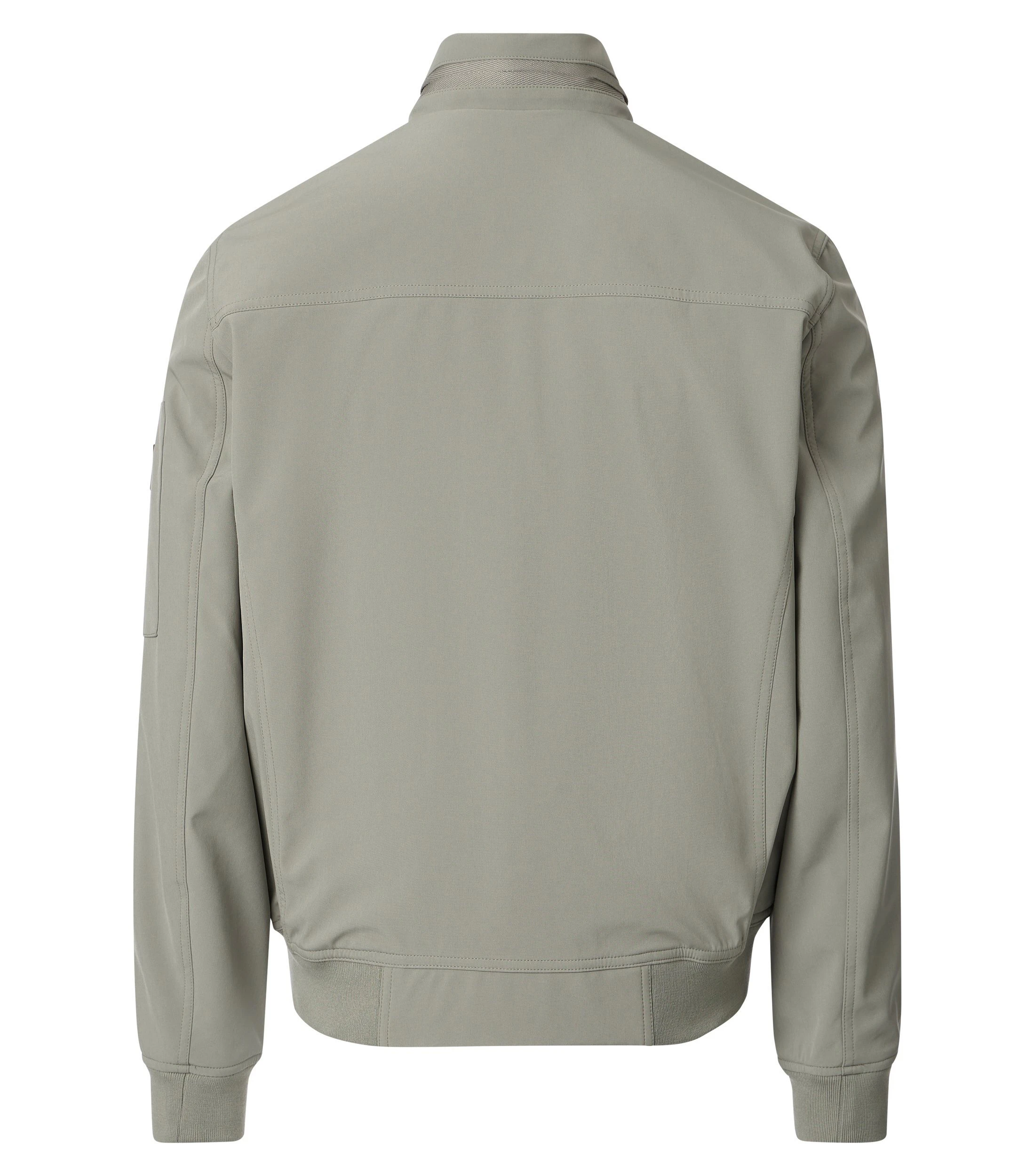 Softshelljacke im unifarbenen Design in der Farbe Grün