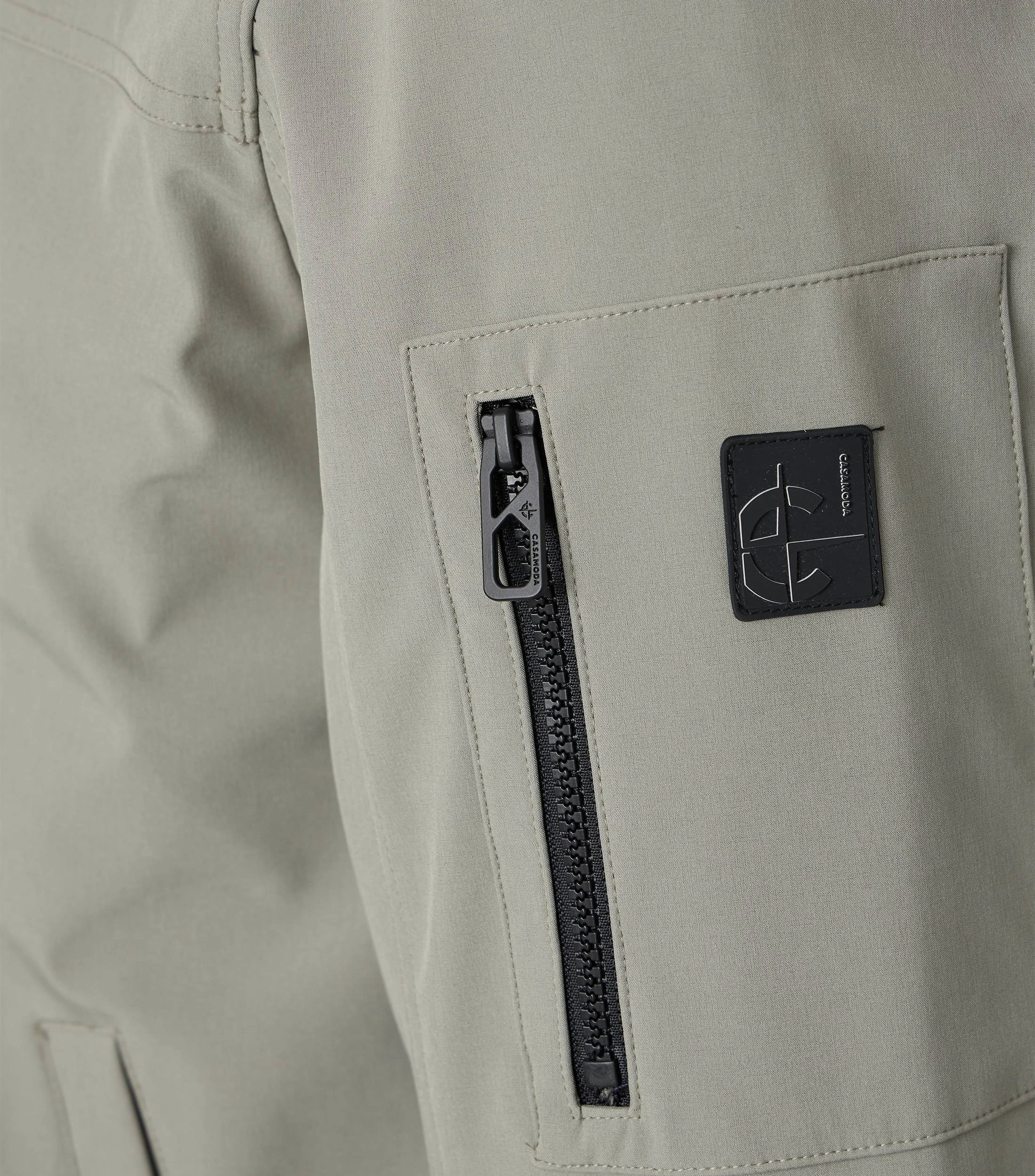 Softshelljacke im unifarbenen Design in der Farbe Grün